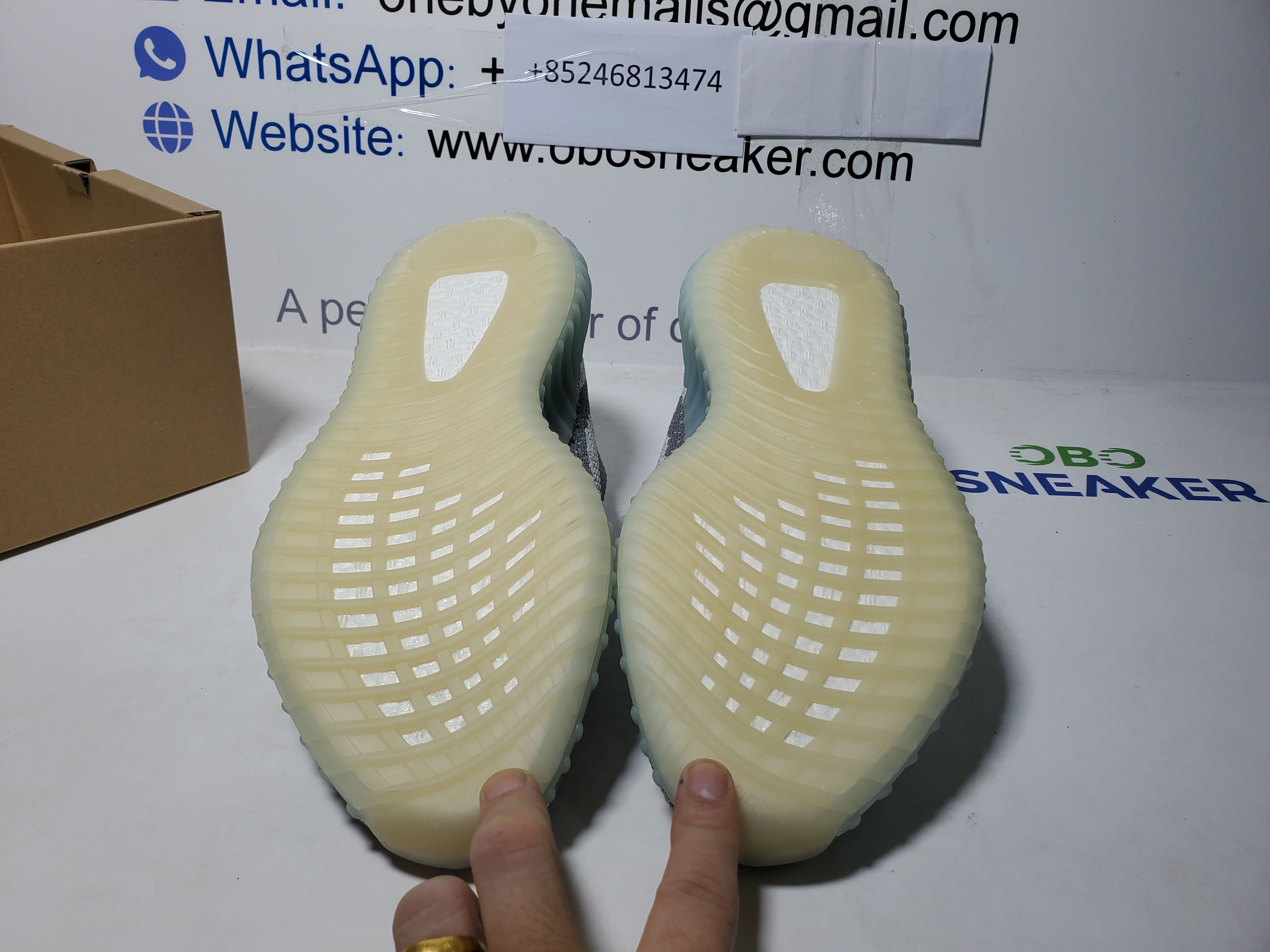 Adidas Yeezy Boost 350 V2 Blue Tint (2017/2023) B37571 review Obosneaker 04