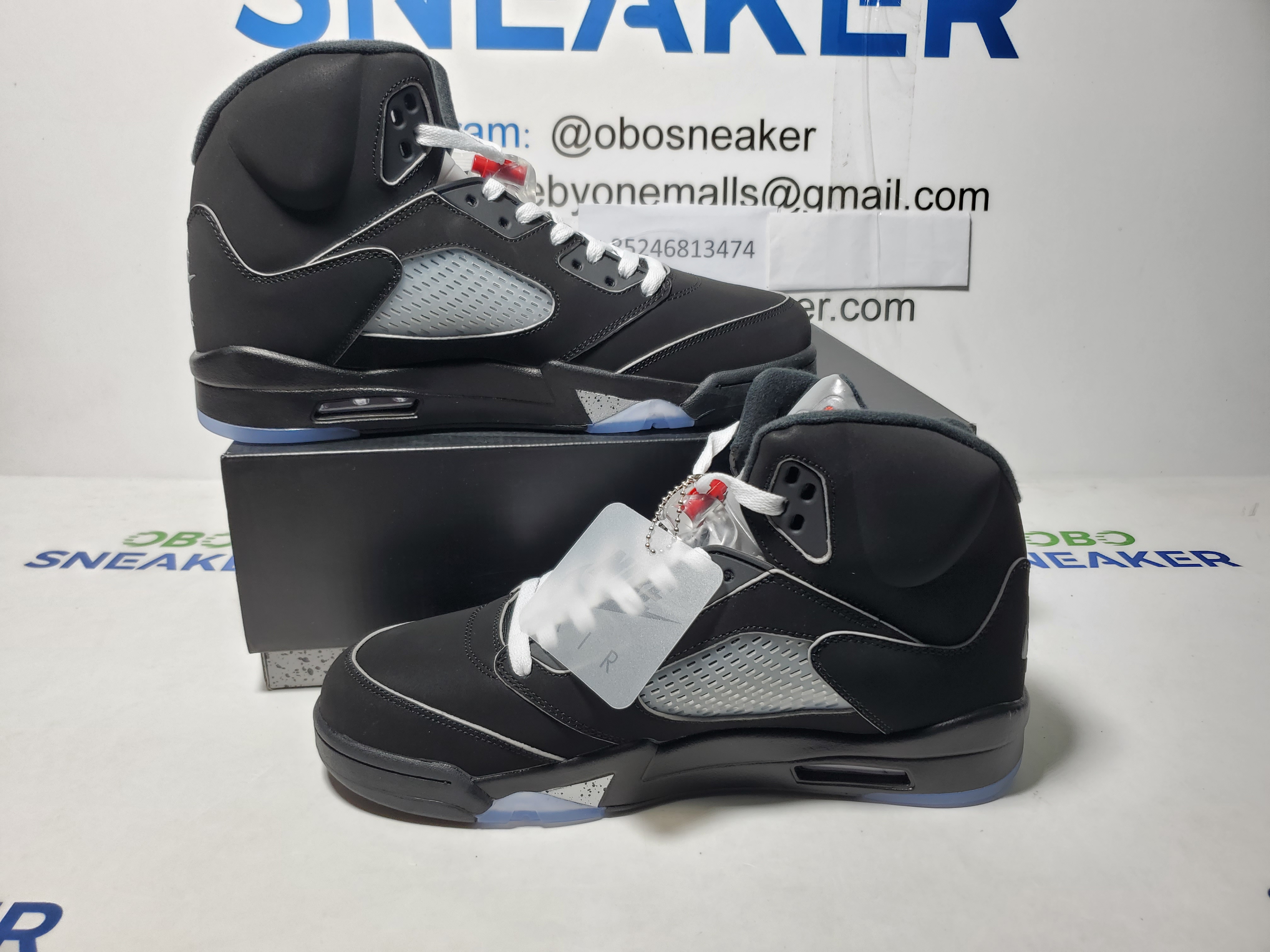 Air Jordan 5 Black Metallic Reimagined HF3975-001 review Obosneaker 01