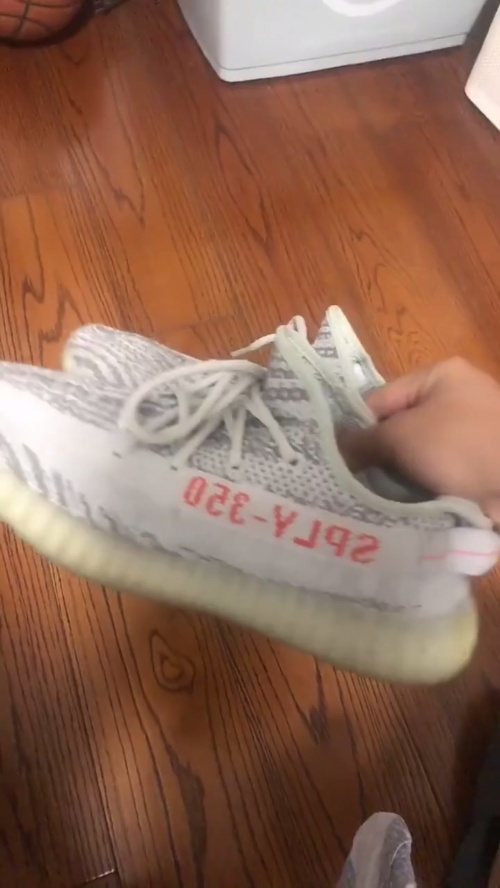 Adidas Yeezy Boost 350 V2 Blue Tint (2017/2023) B37571 review 