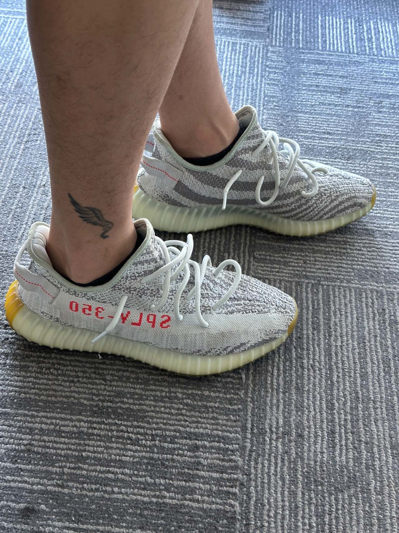 Adidas Yeezy Boost 350 V2 Blue Tint (2017/2023) B37571 review GTHhxb