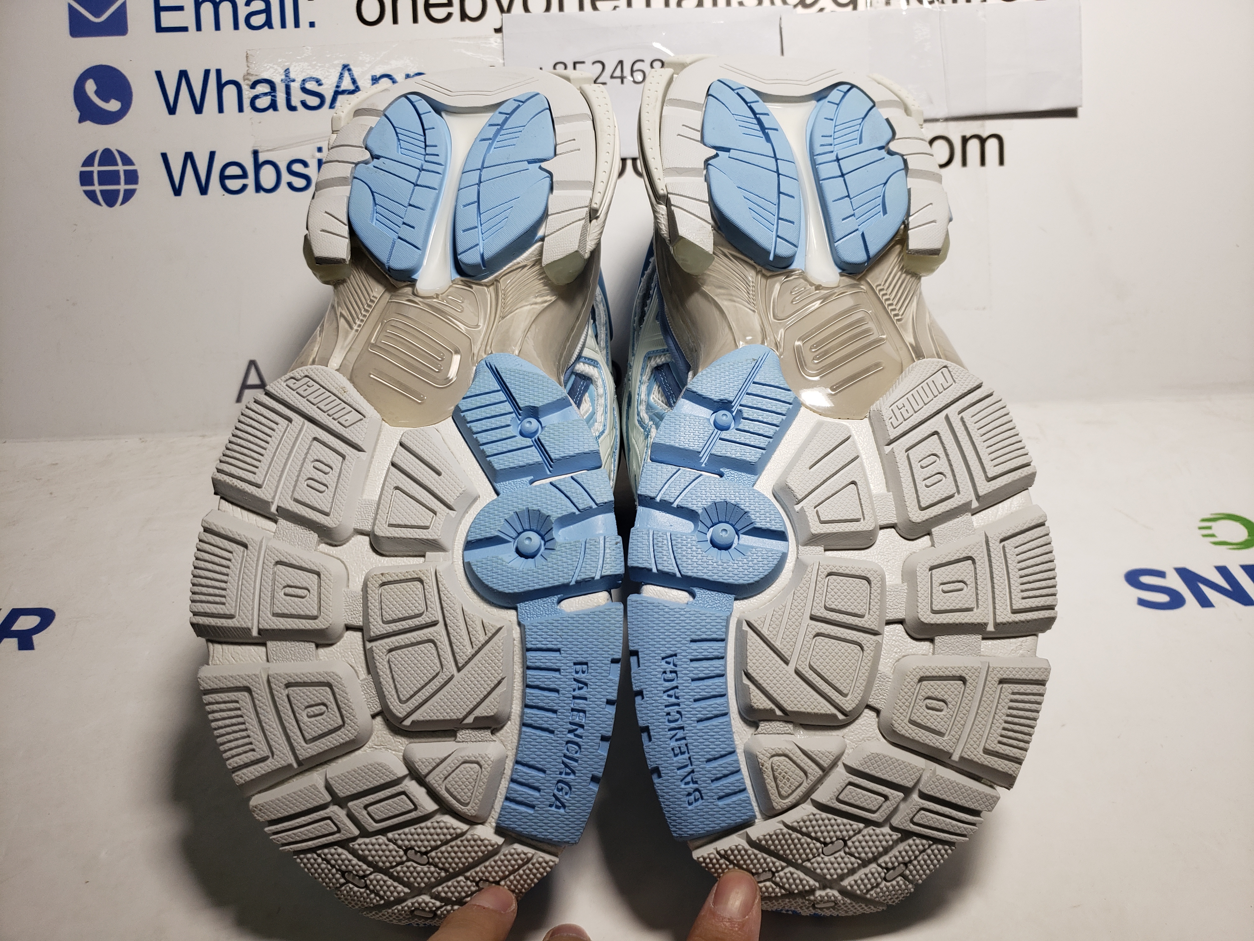 Balenciaga Runner White Light Blue 677402 W3RB2 9744 review Obosneaker 04