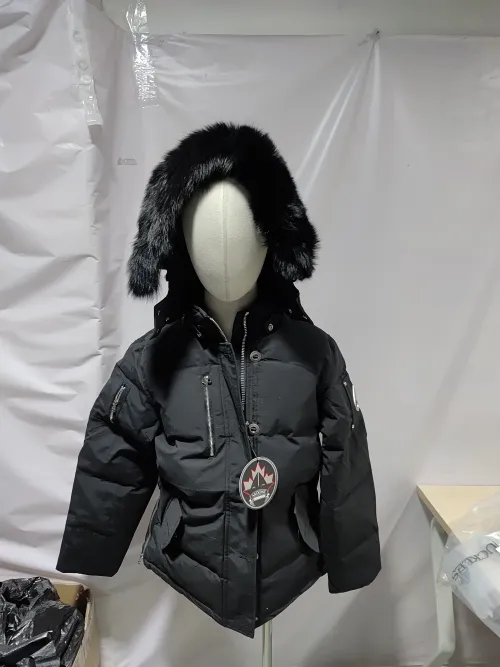 Moose Knuckles Women's Shearling 3Q Jacket Black review 