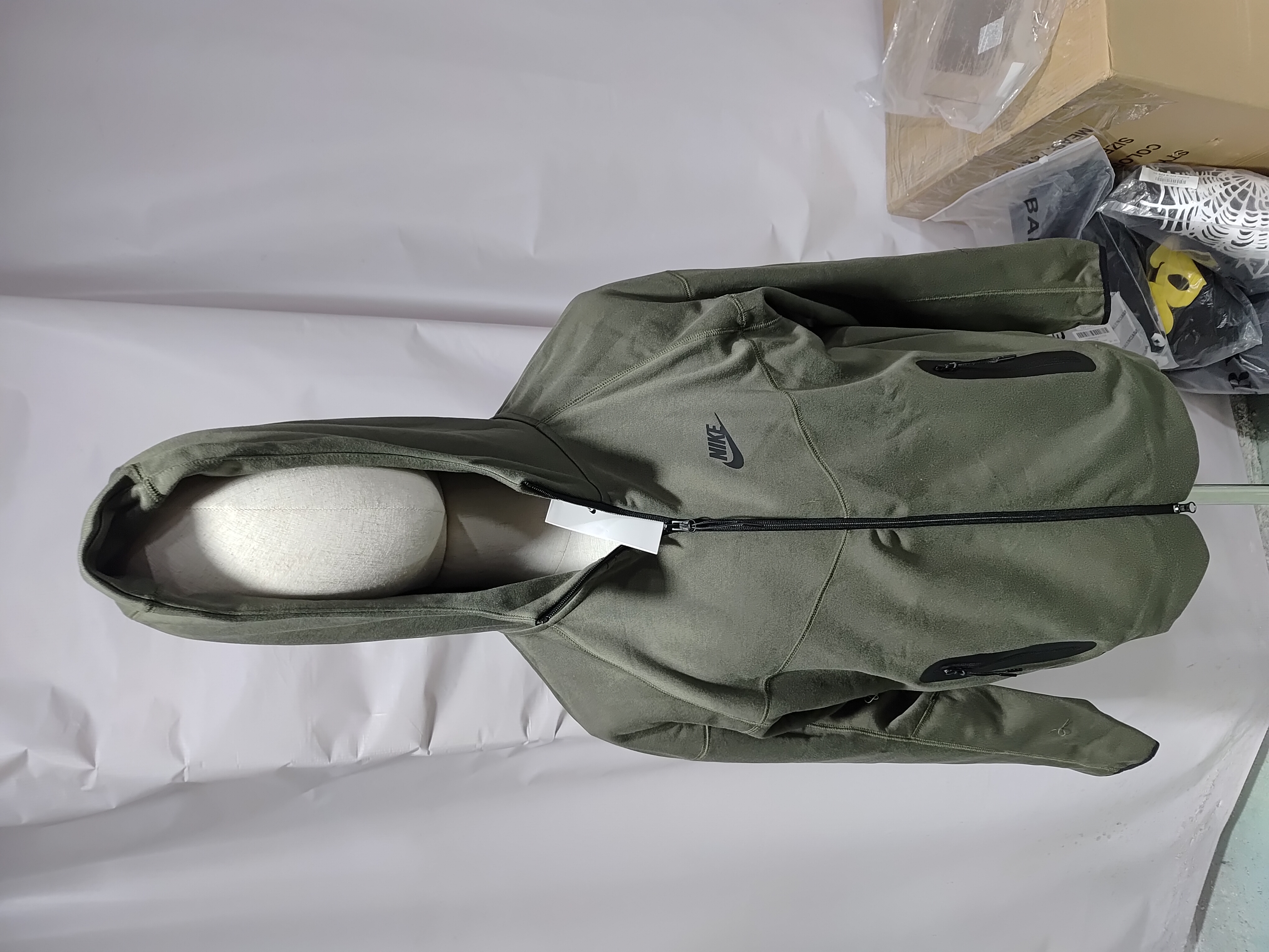 Nike Sportswear Tech Fleece Hoodie & Joggers Pant Set Black/Grey/Army Green/Khaki YZ FB7922 8002 review Obosneaker 00