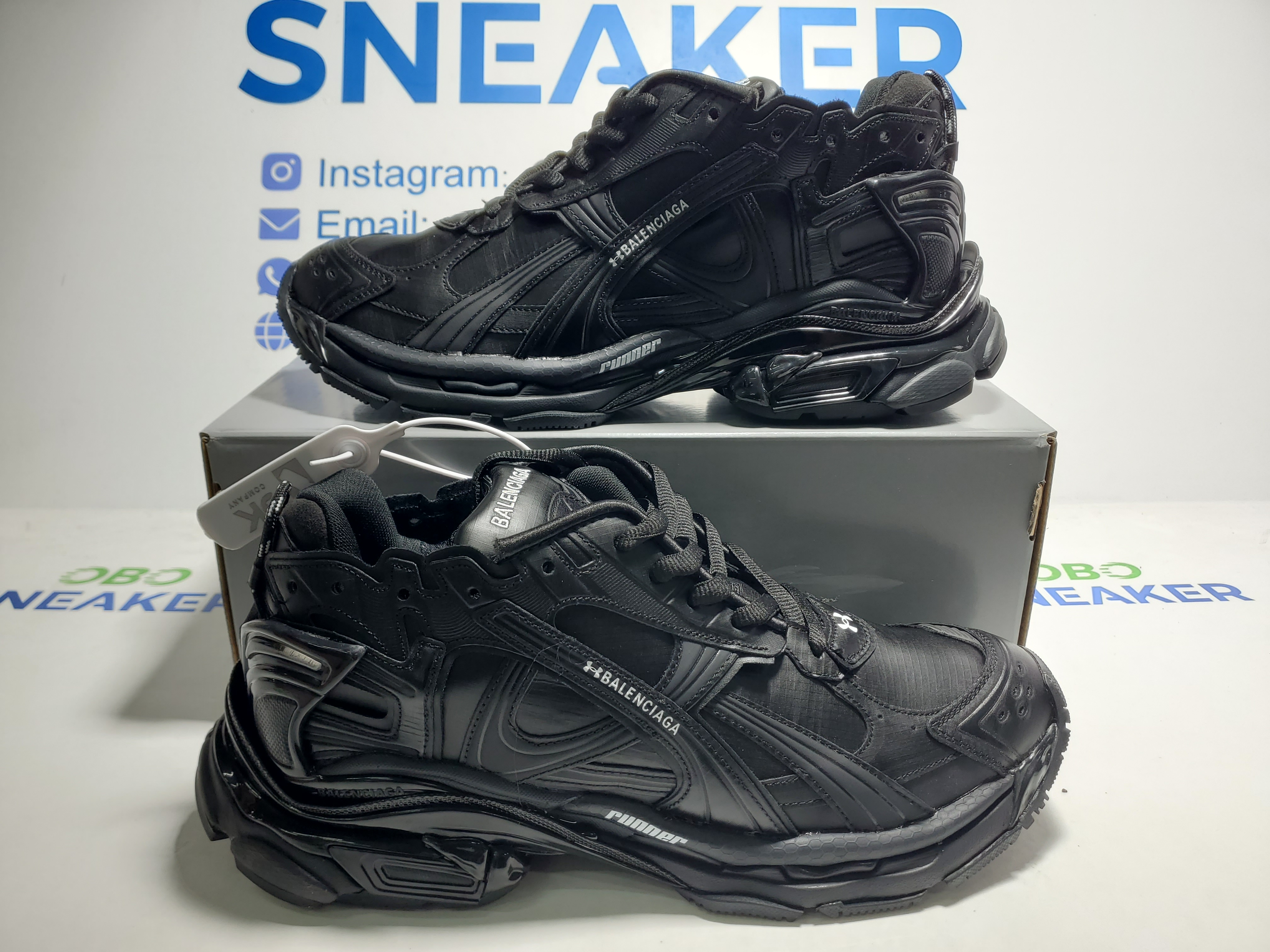 Balenciaga Runner All Black 772774 W3RBT 1000 review Obosneaker 04