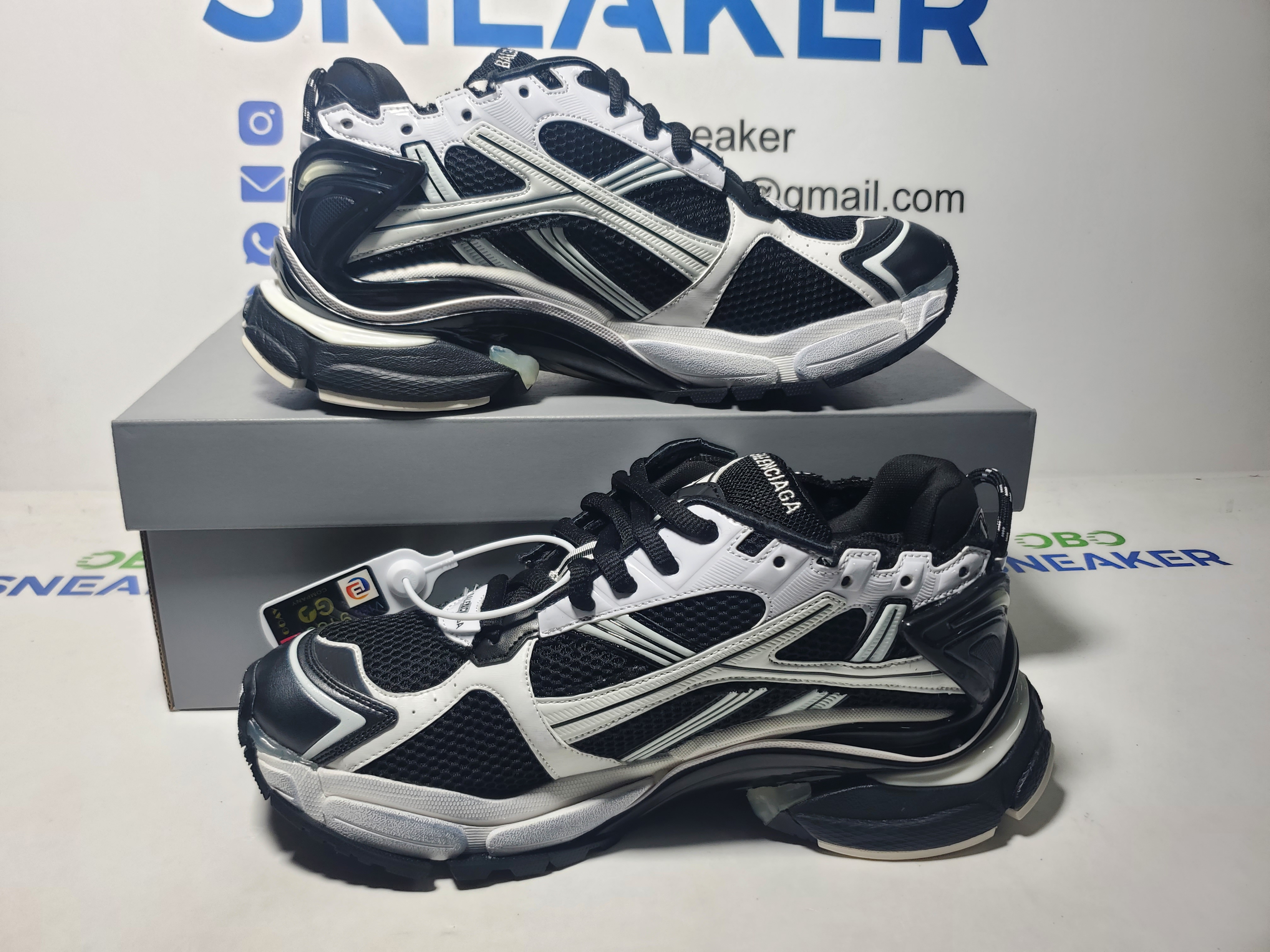 Balenciaga Runner Sneaker White--Black 772774 W3RMU 9010 review Obosneaker 01
