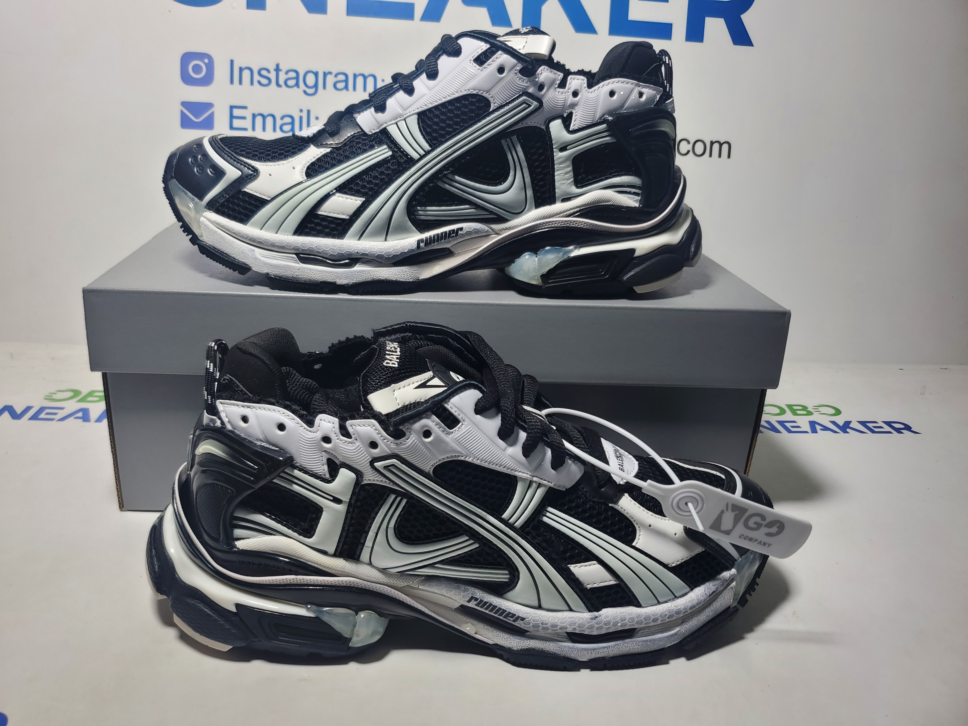 Balenciaga Runner Sneaker White--Black 772774 W3RMU 9010 review Obosneaker 00