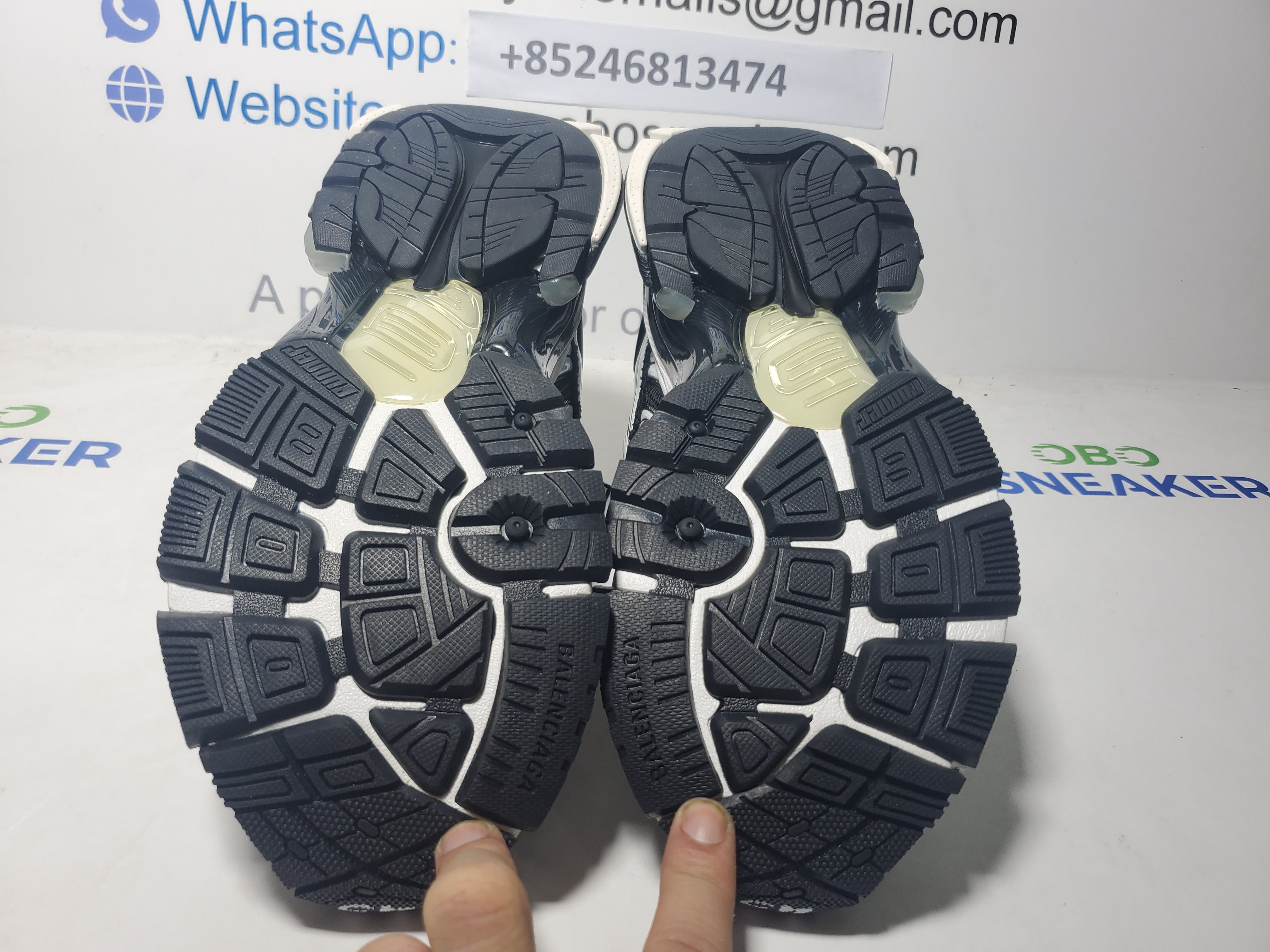 Balenciaga Runner Sneaker White--Black 772774 W3RMU 9010 review Obosneaker 04