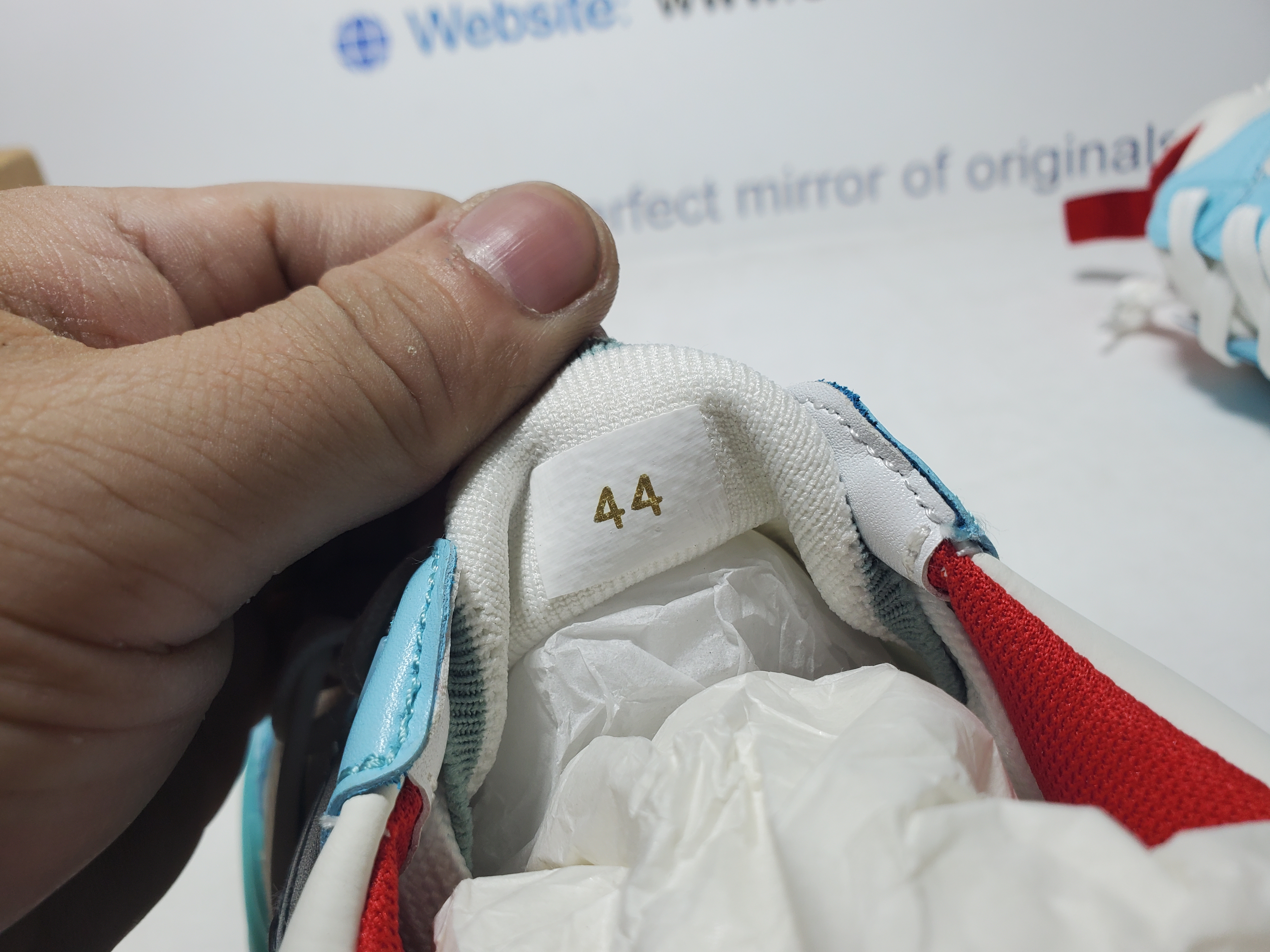 Christian Louboutin Astroloubi 'Ice blue' 12400015709 review Obosneaker 05