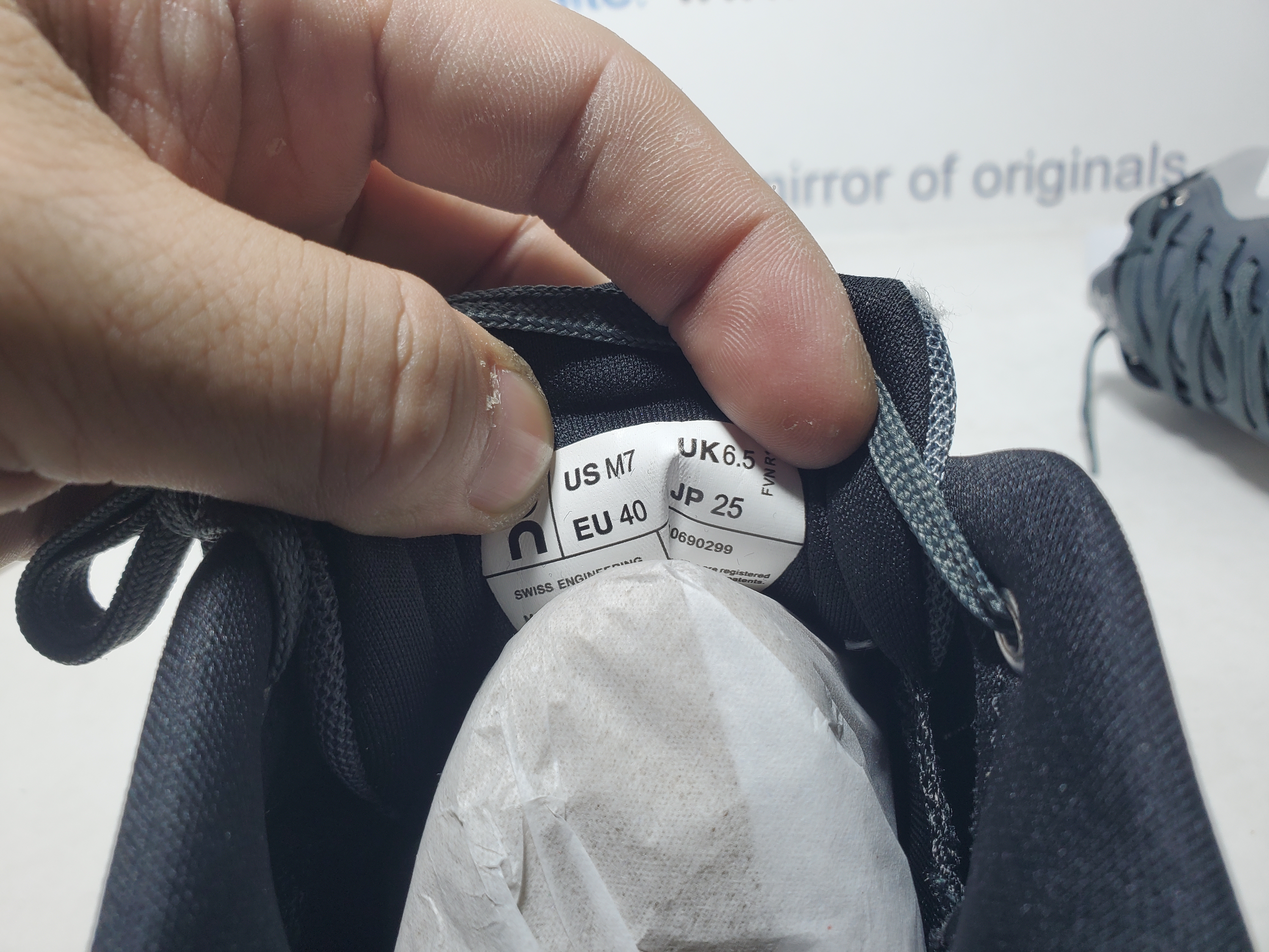 ON Loewe x Cloudtilt Black White review Obosneaker 05