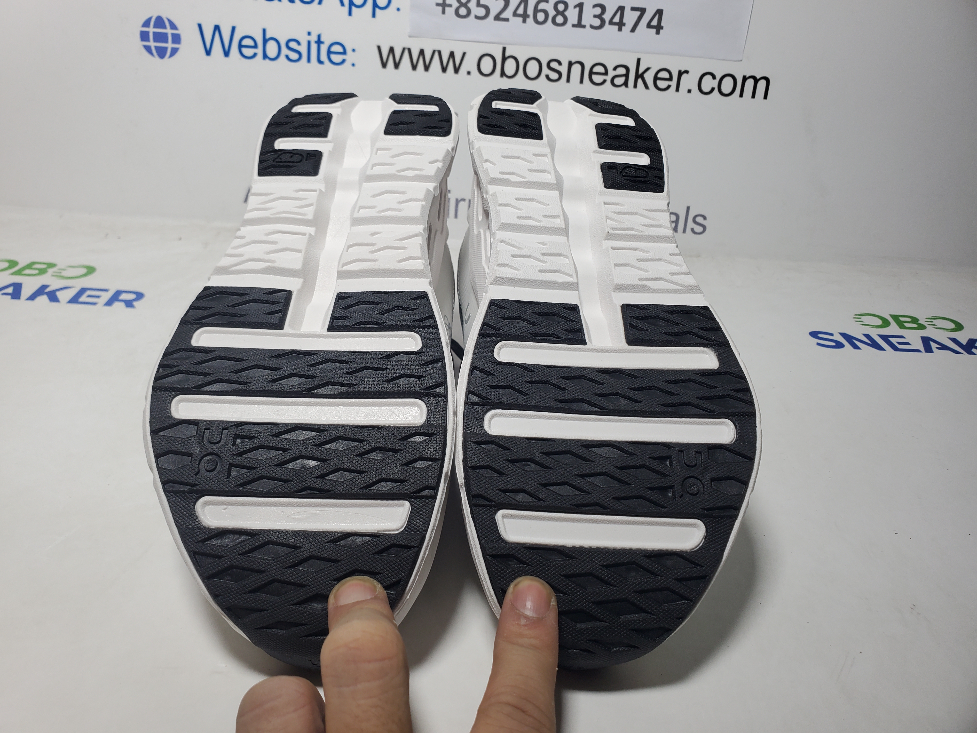 ON Loewe x Cloudtilt Black White review Obosneaker 04
