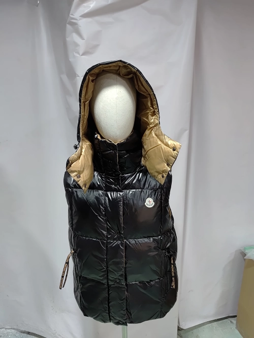 Moncler Maya Down Jacket Vest - MM005 review 