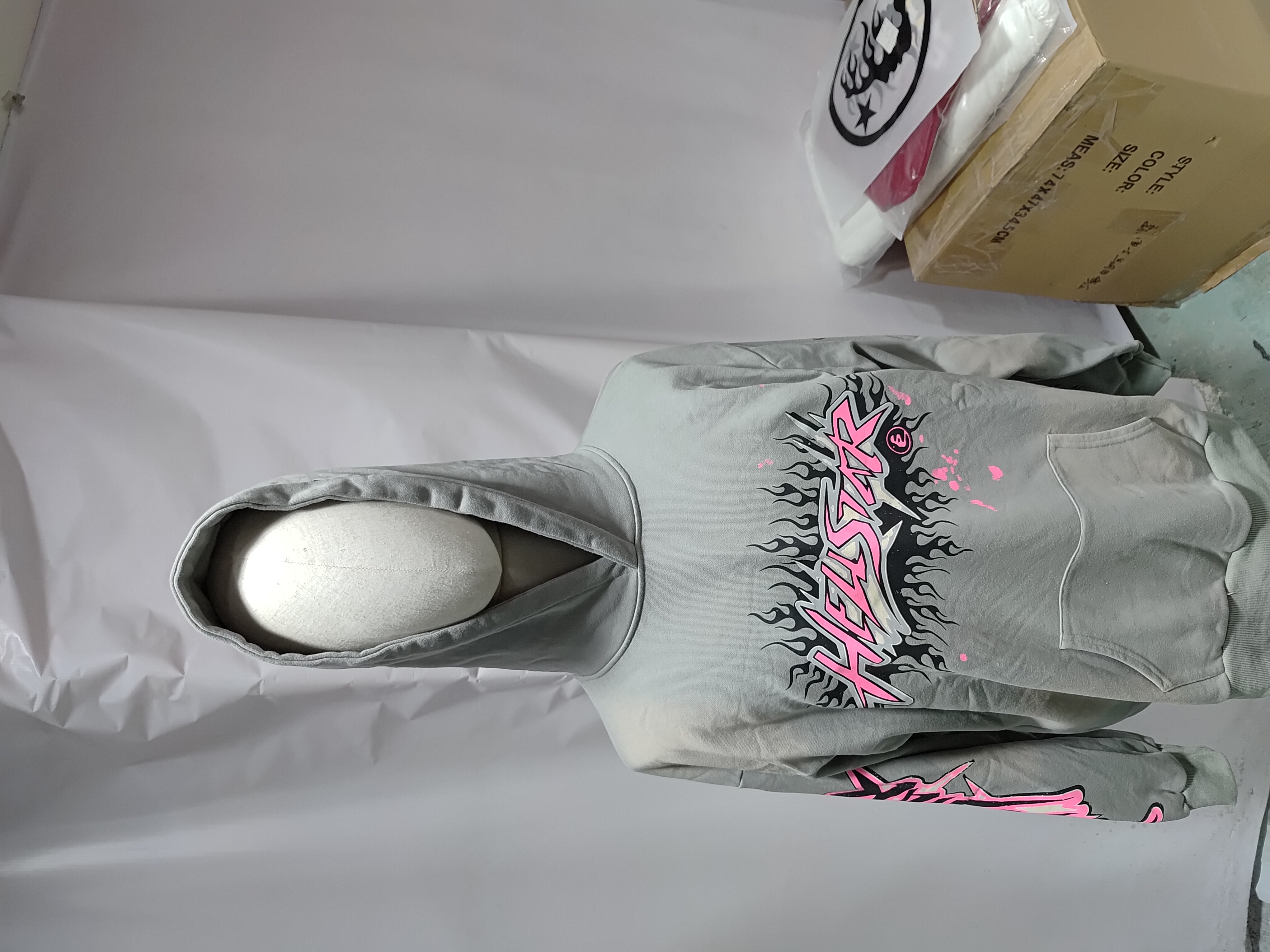 Hellstar Future Flame Hoodie Grey review Obosneaker 00