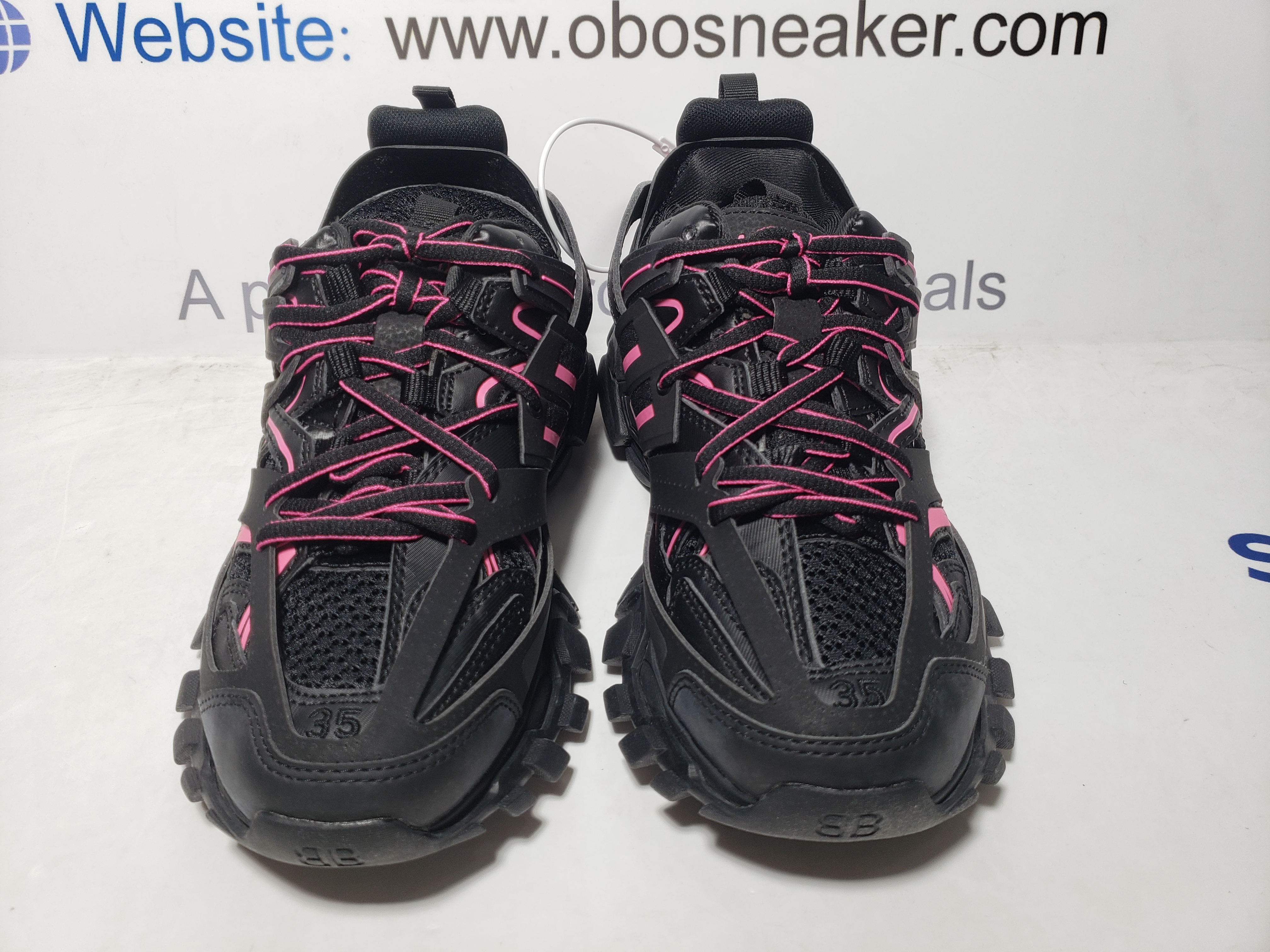 Balenciaga Tess S. Black Rose Red 542436 W2LA1 2046 review Obosneaker 02