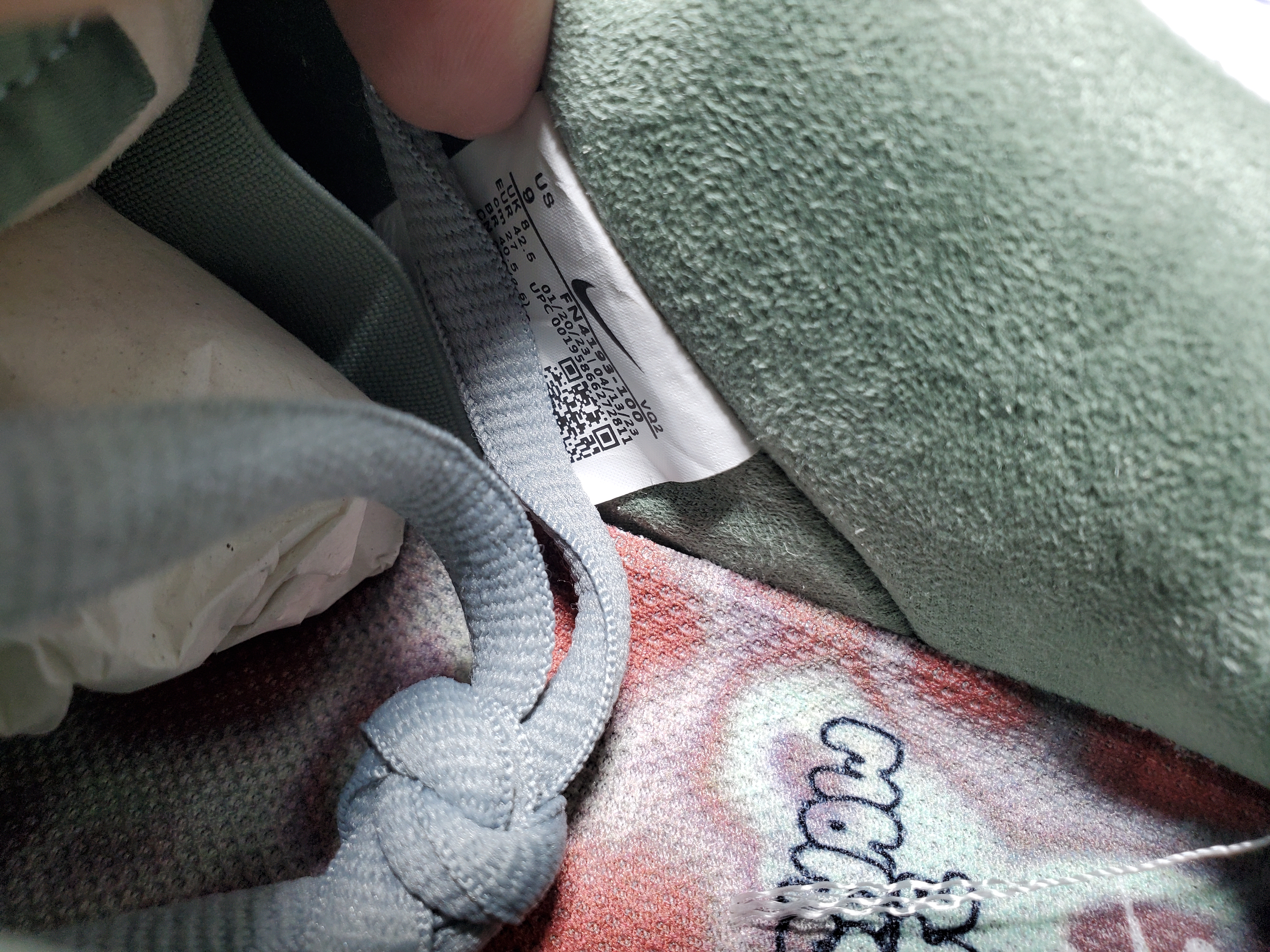 Nike SB Dunk Low Crenshaw Skate Club FN4193-100 review Obosneaker 02