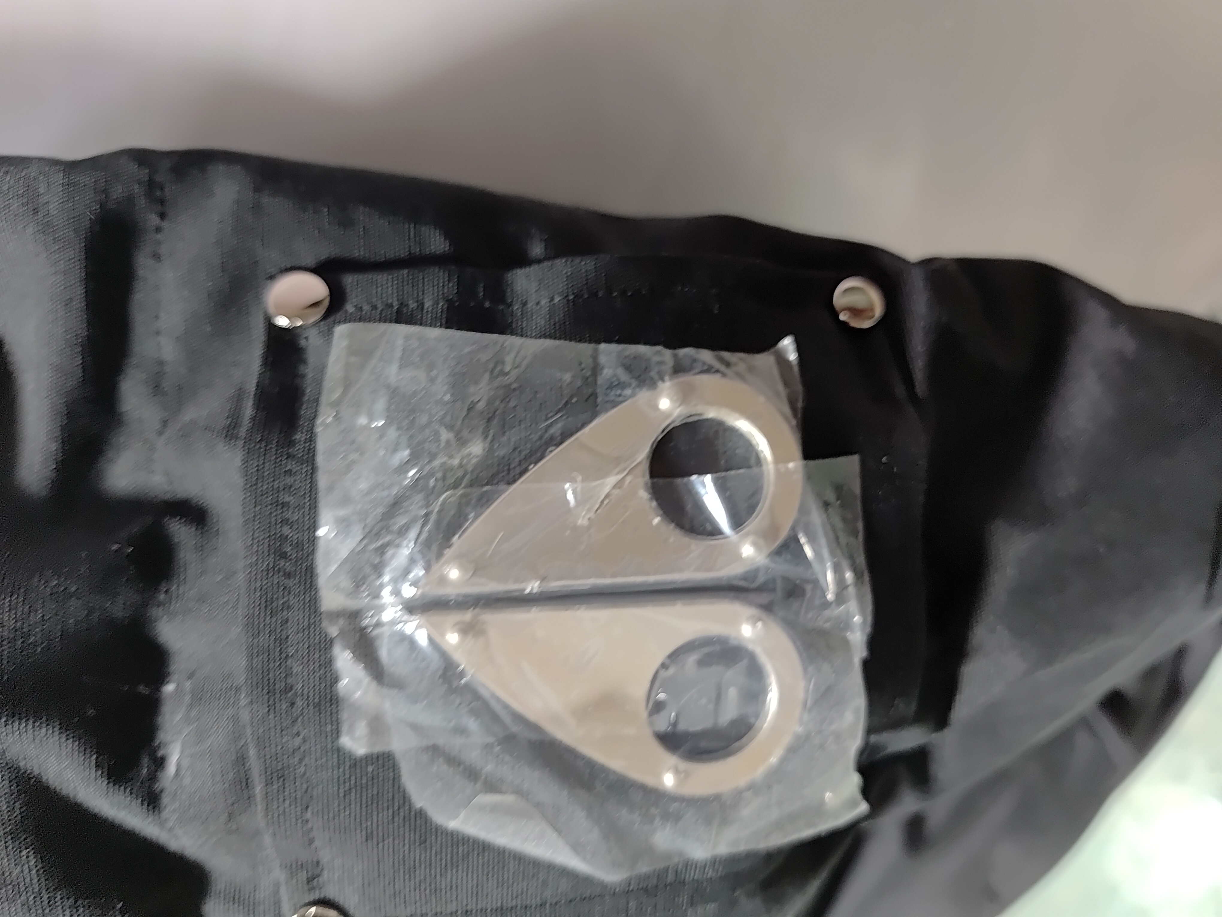  Moose Knuckles 3Q Fur Hood Parka Black review Obosneaker 02