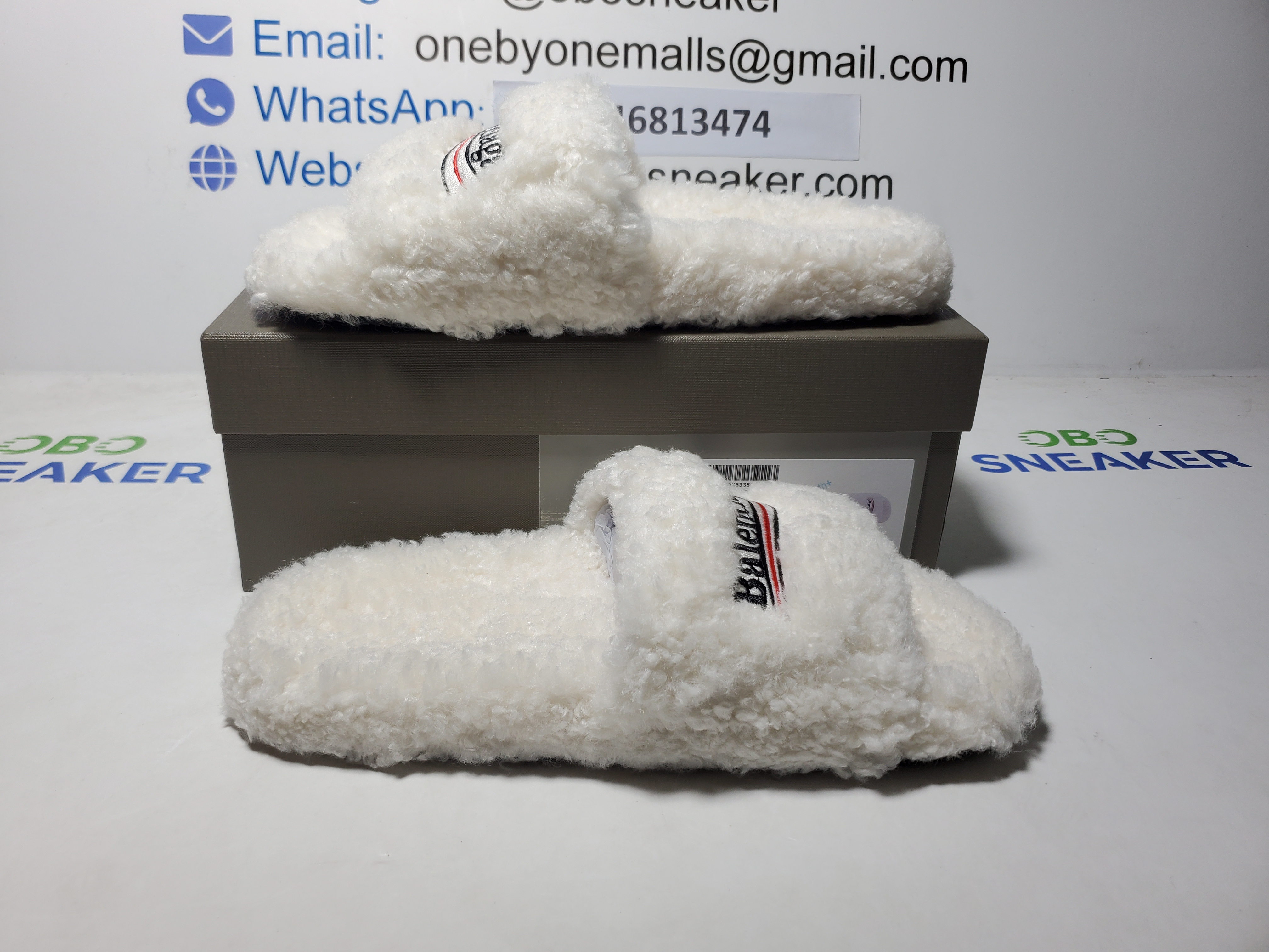 Balenciaga Furry Slide White Coke Label 654261W2DO19906 review Obosneaker 00