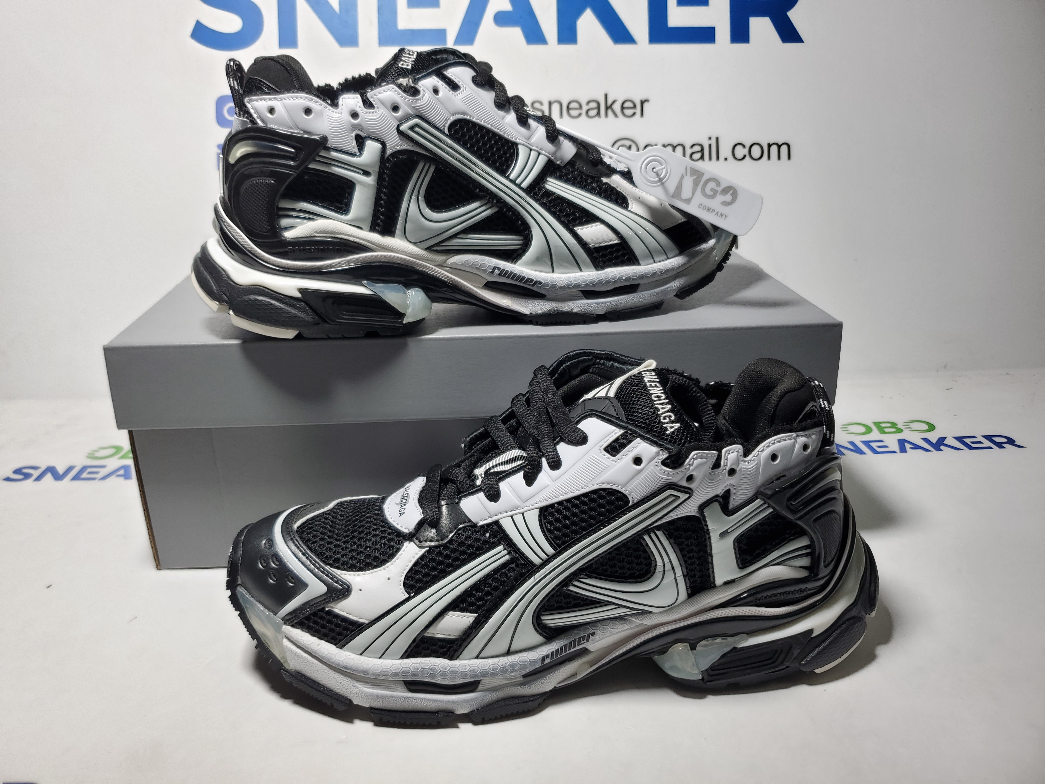Balenciaga Runner Sneaker Black Silver review Obosneaker 00