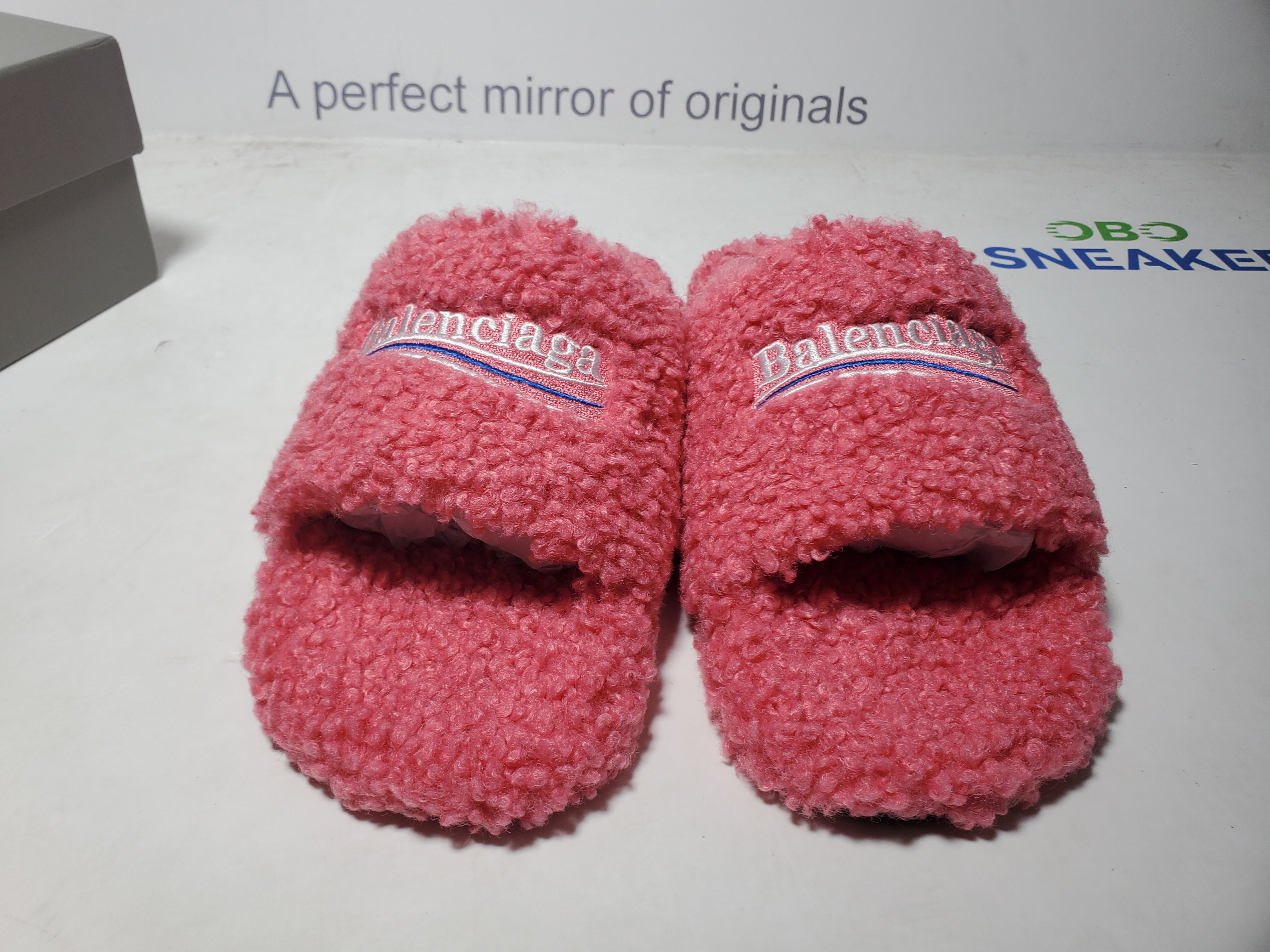 Balenciaga Furry Slide Pink 654261W2DO15596 review Obosneaker 03