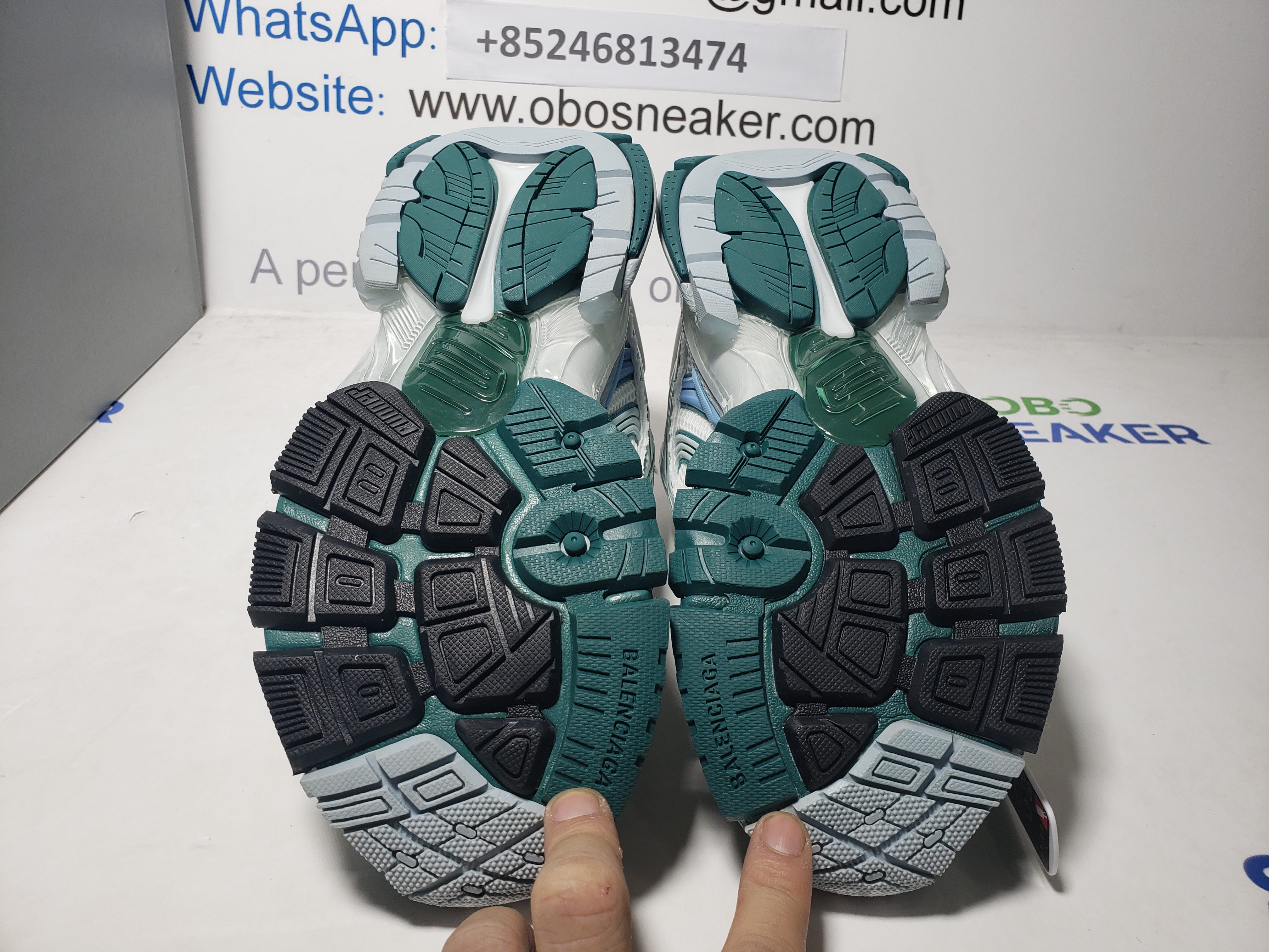 Balenciaga Runner Sneaker White Green Blue 772774 W3RMU 0623 review Obosneaker 04