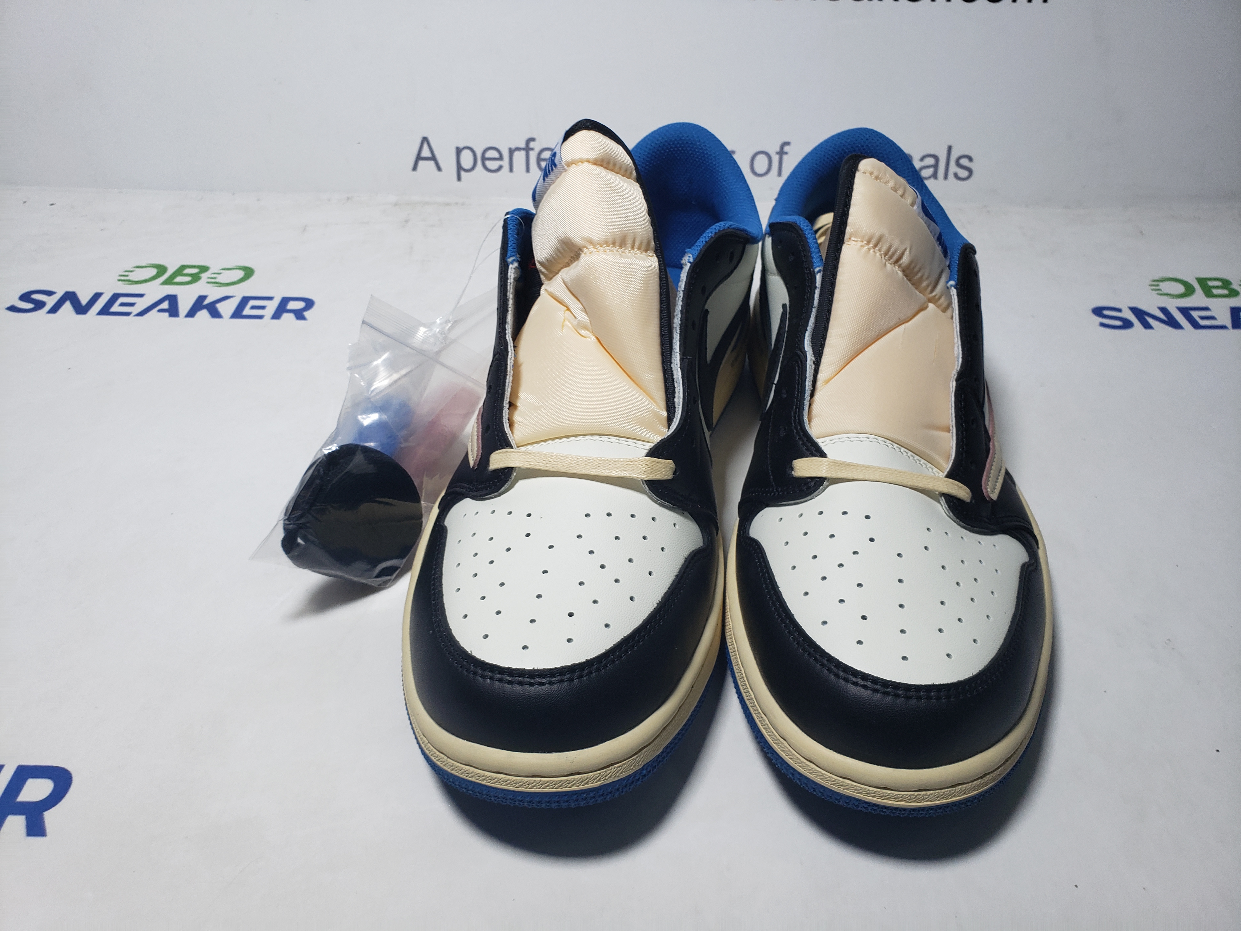 【$59 SALE】Travis Scott x Fragment Design x Air Jordan 1 Low  DM7866-140 review Obosneaker 03