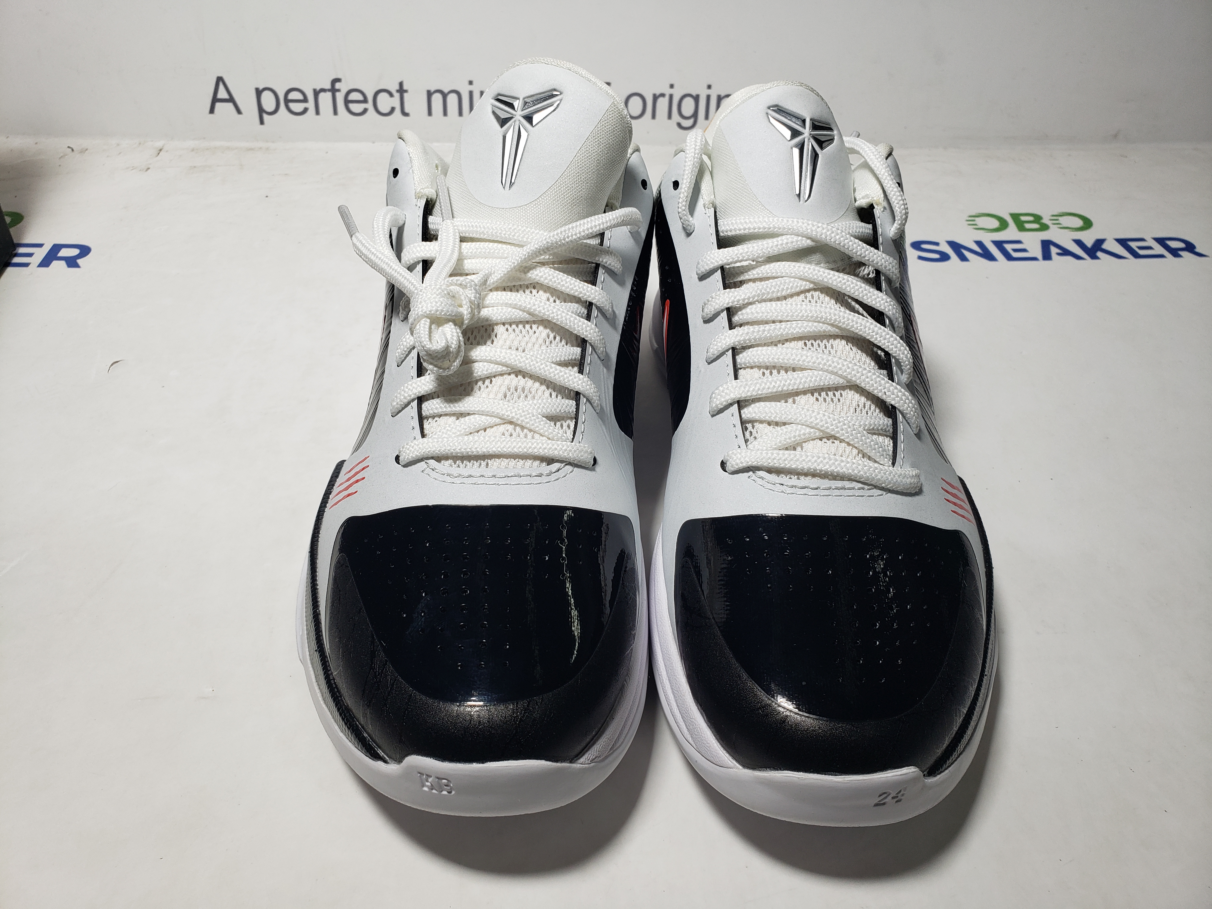 Nike Kobe 5 Protro Bruce Lee Alternate  CD4991-101 review Obosneaker 03