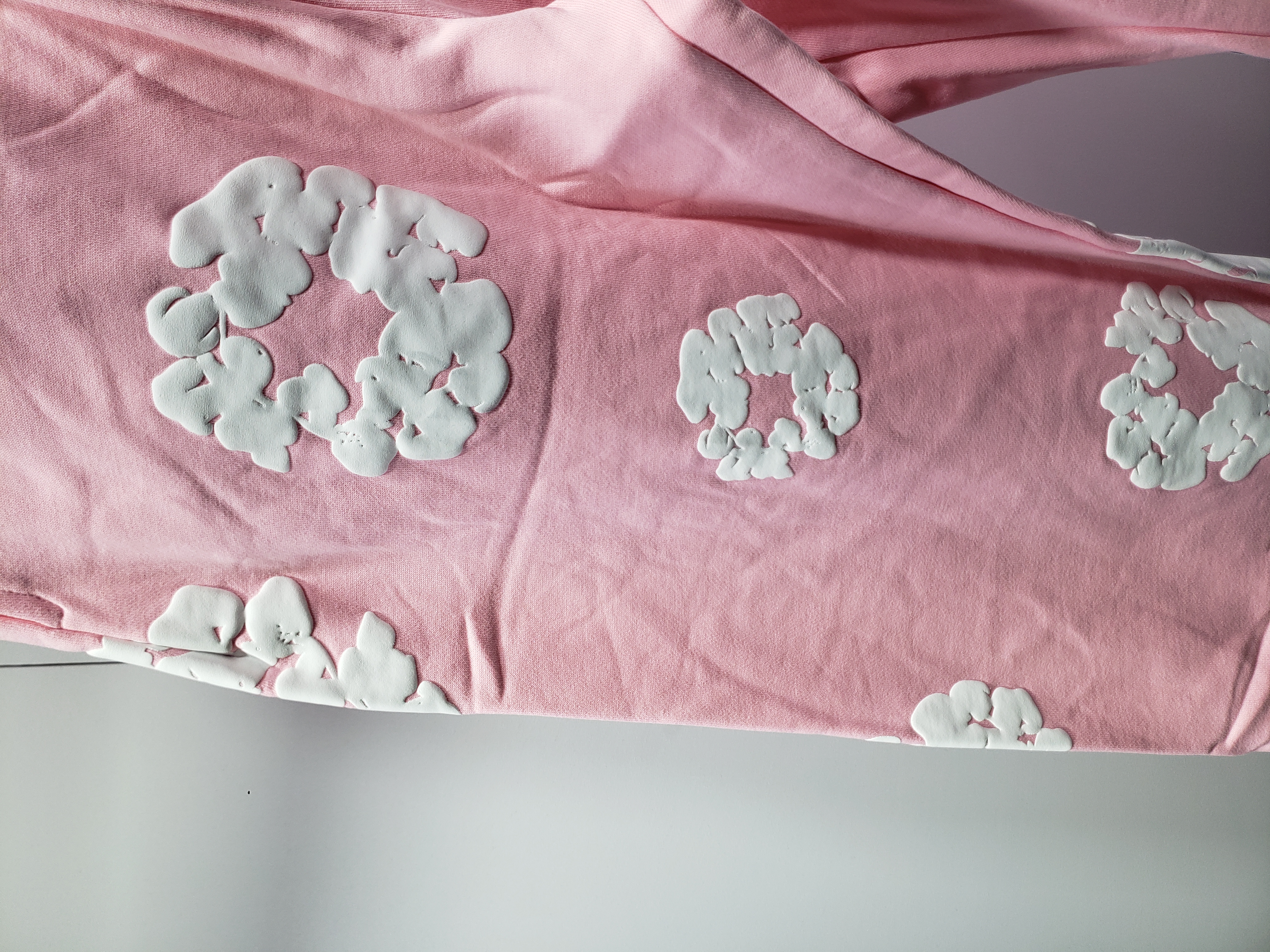 OBO Denim Tears The Cotton Wreath Sweatpants Pink review Obosneaker 02