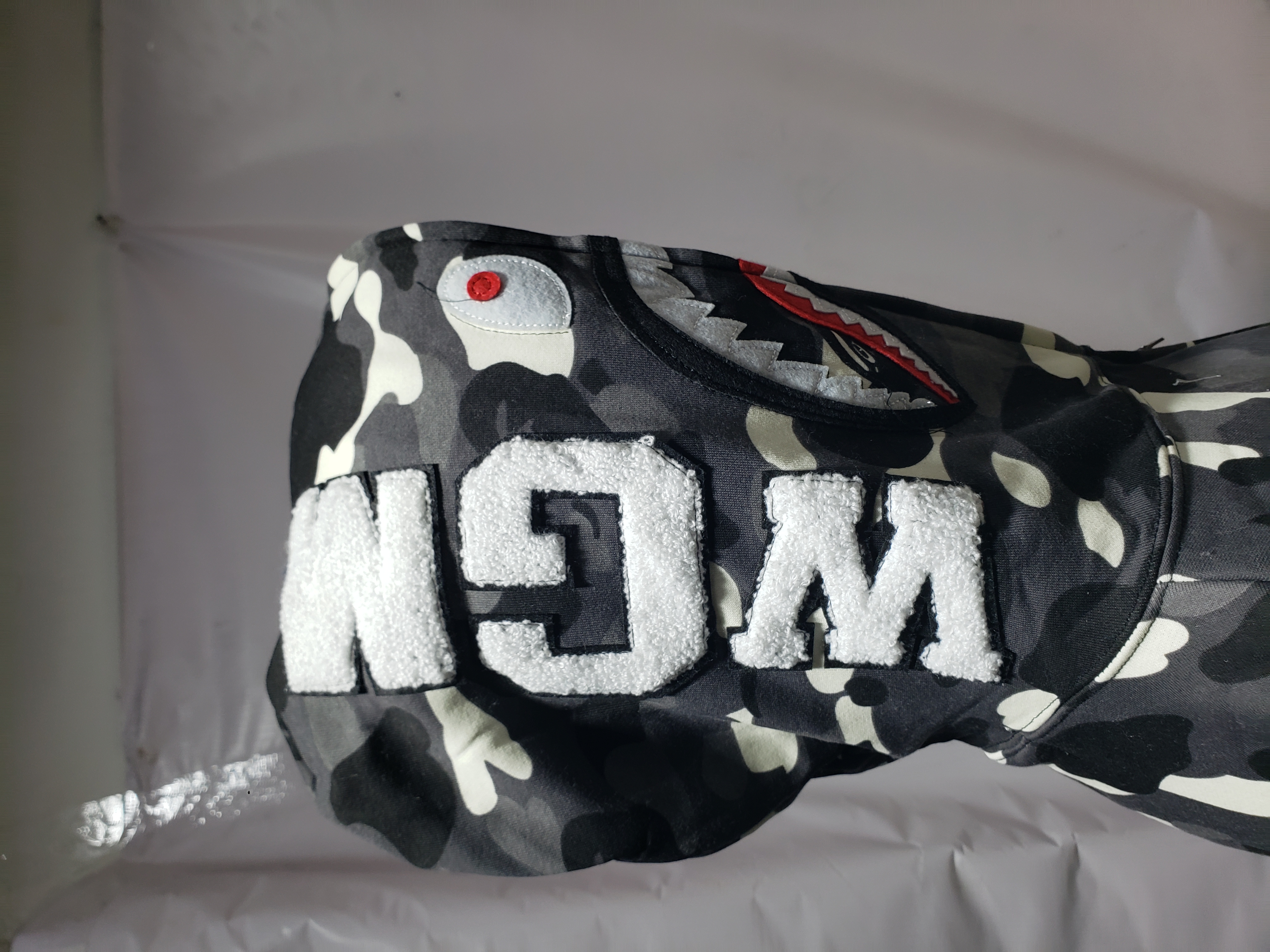 OBO BAPE Luminous Spot Camouflage Hoodie review Obosneaker 03