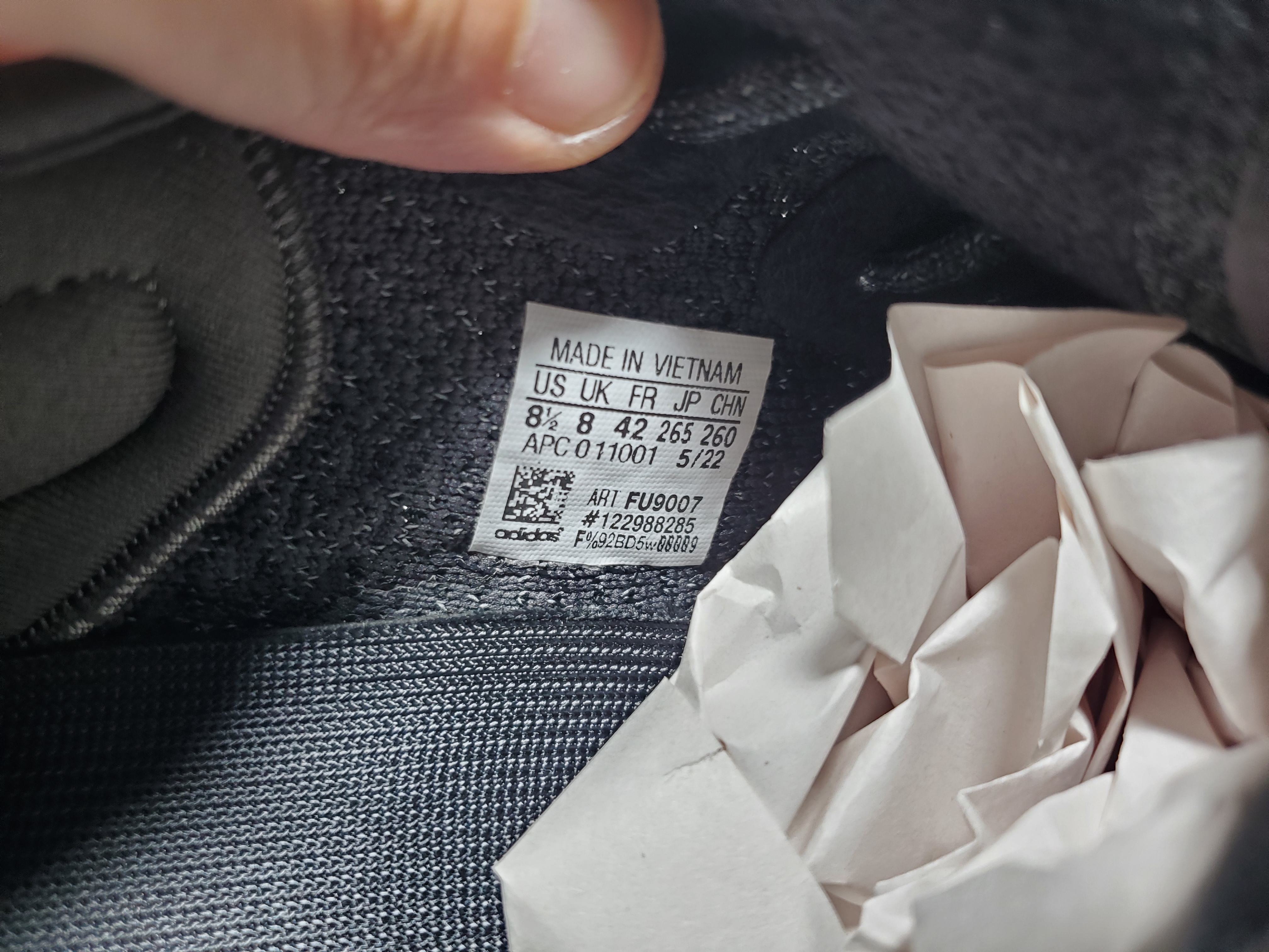 Adidas Yeezy Boost 350 V2 Static Black (Reflective) FU9007 review Obosneaker 03