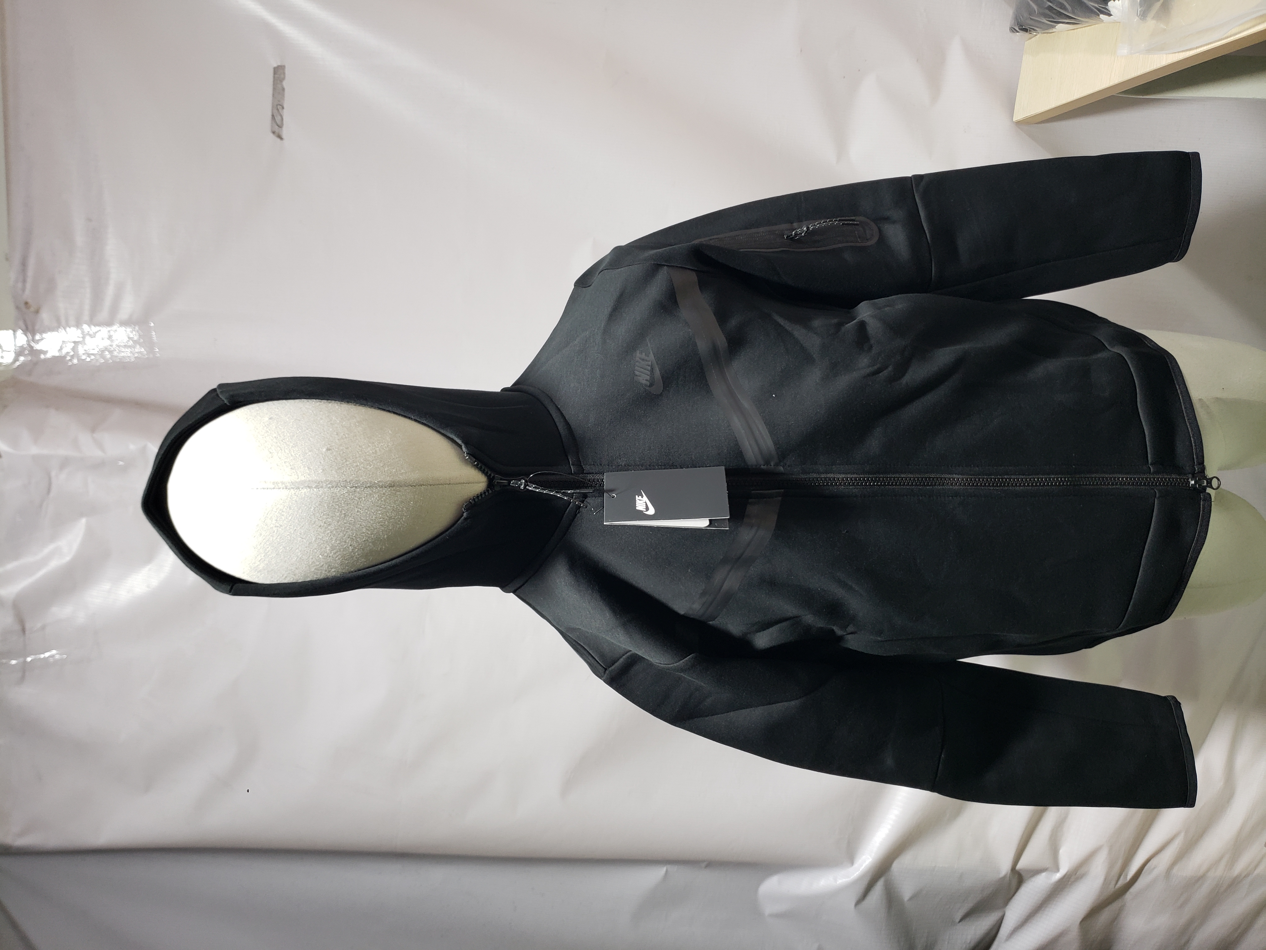 Nike Sportswear Tech Fleece Full-Zip Hoodie & Joggers Set Front Twill Black review Obosneaker 00