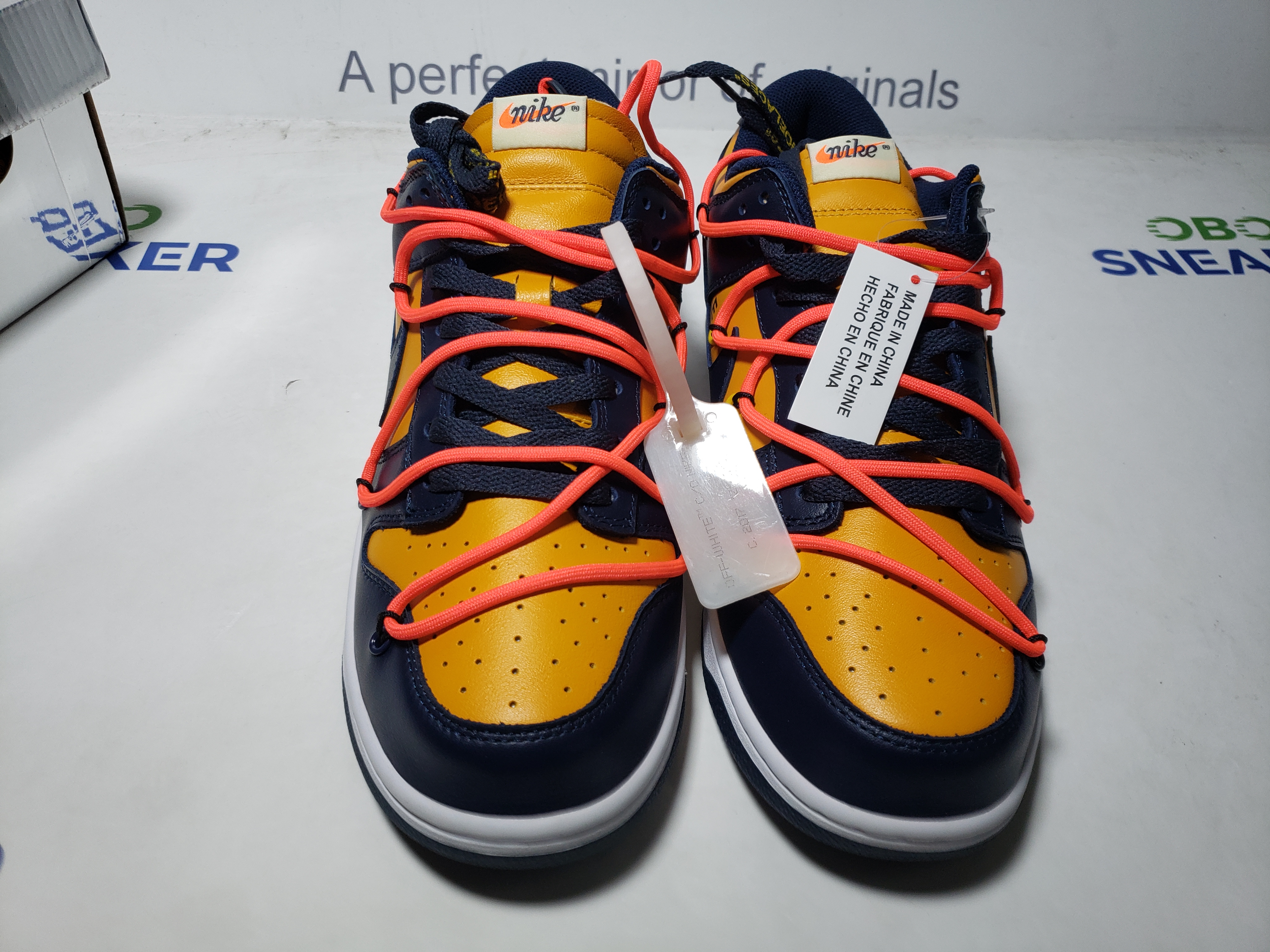 Nike Dunk Low Off-White University Gold CT0856-700 review Obosneaker 03