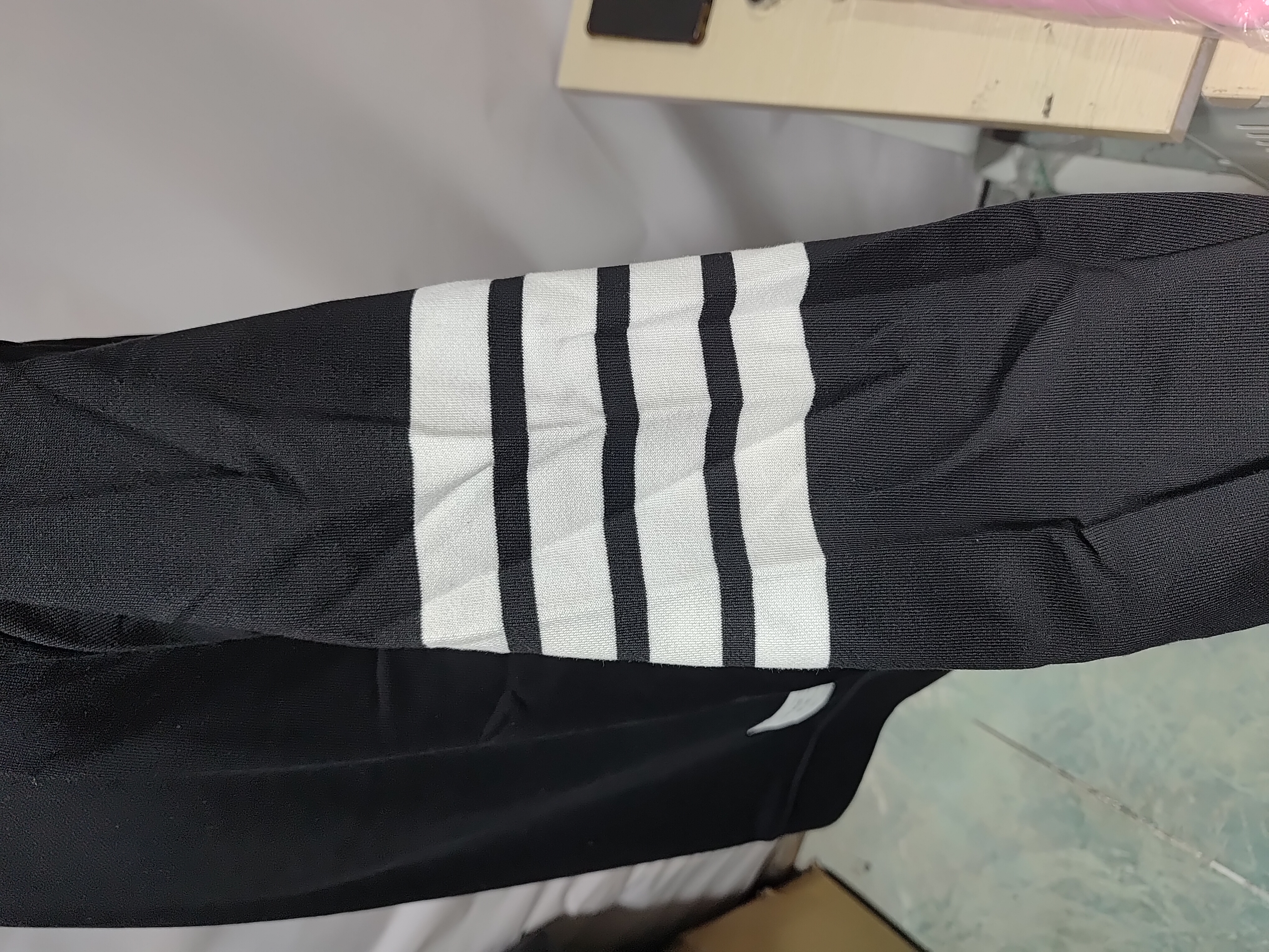 Thom Browne Classic Crew Neck Hoodie Navy review Obosneaker 03