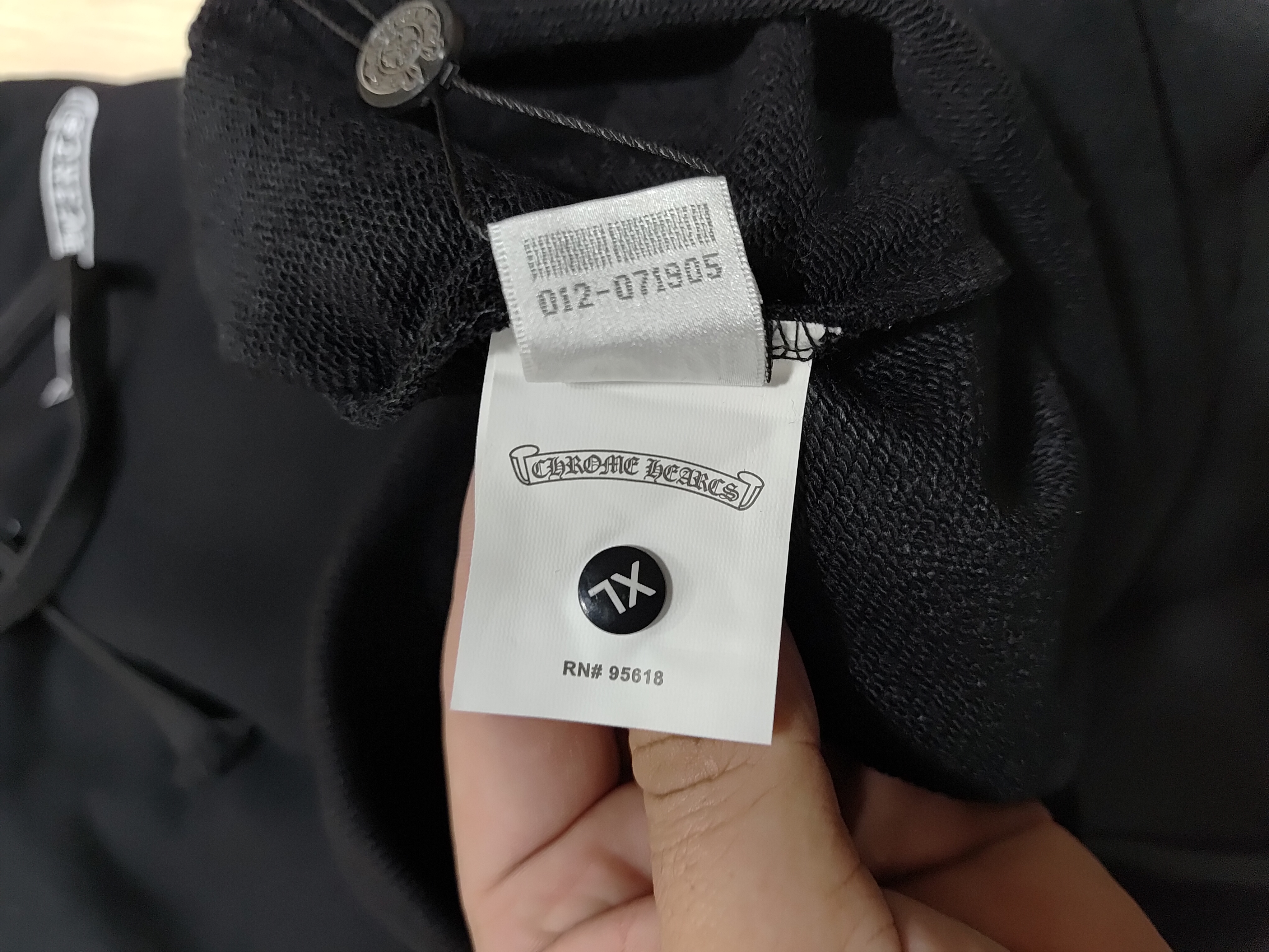  CHROME HEARTS Hoodie K5016 review Obosneaker 01
