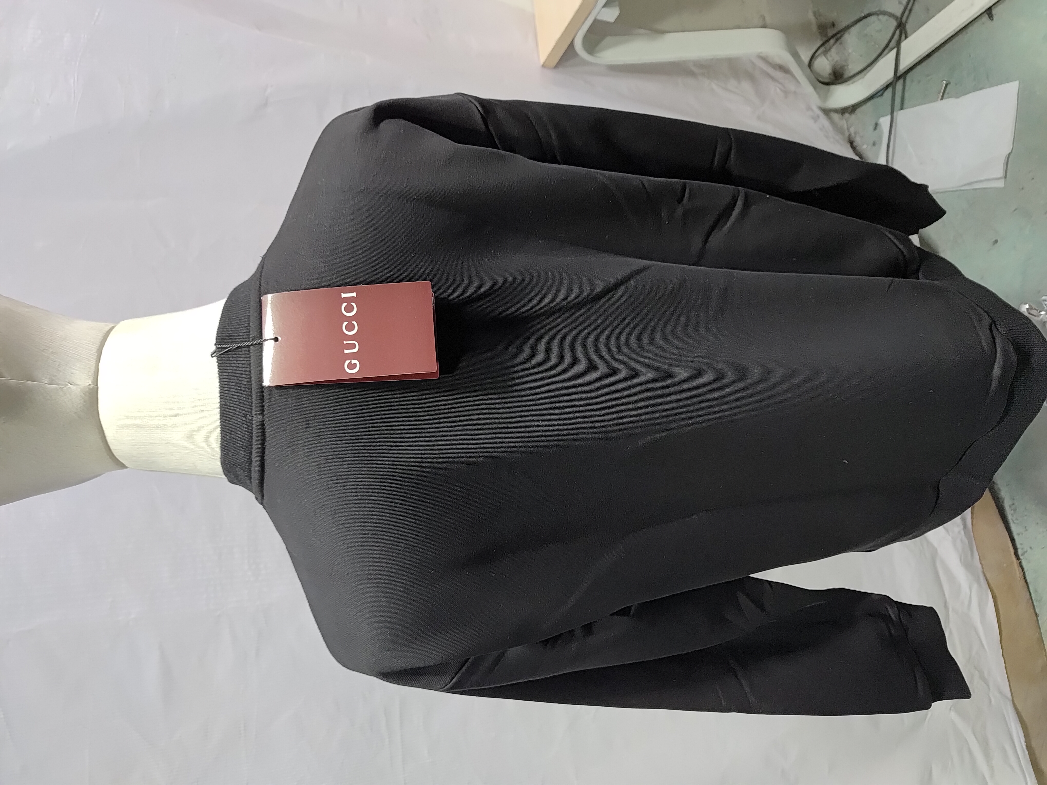 Gucci 24Fw Ink Splash Double G Crew Neck Sweatshirt Black review Obosneaker 03