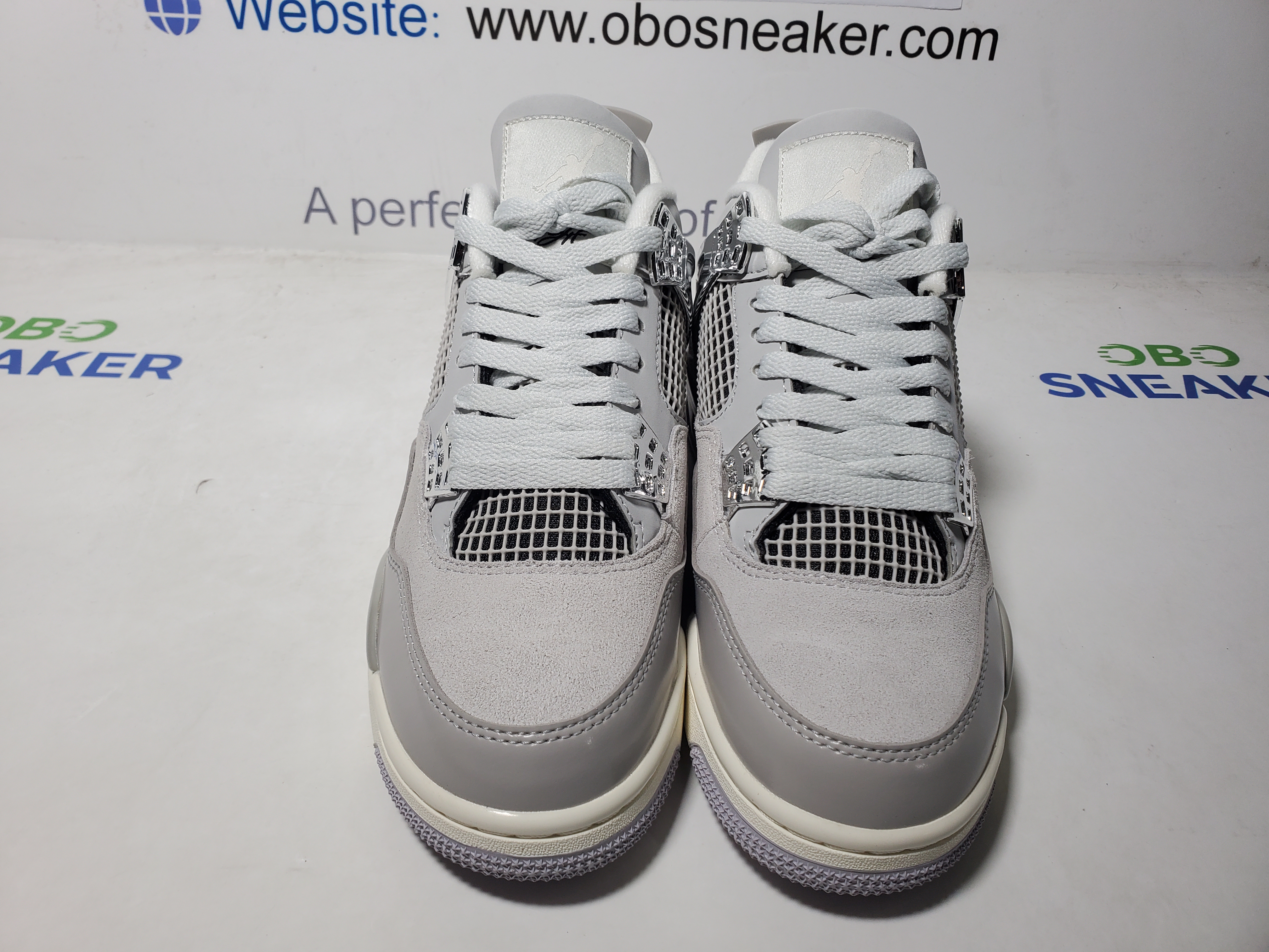 TOP Version Air Jordan 4 WMNS Frozen Moments AQ9129-001 review Obosneaker 03