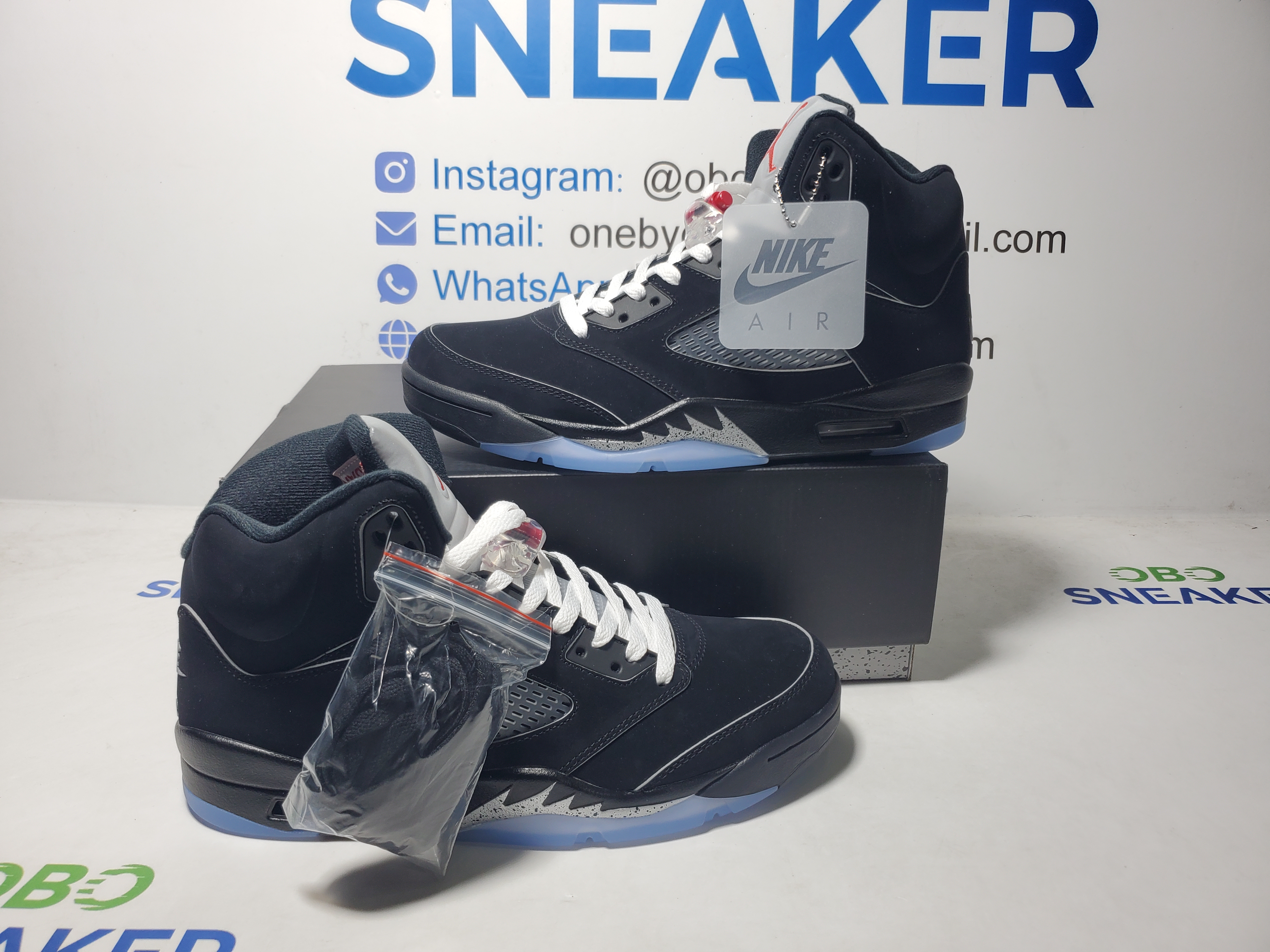 【FLASH SALE】Air Jordan 5 Black Metallic Reimagined HF3975-001 review Obosneaker 00