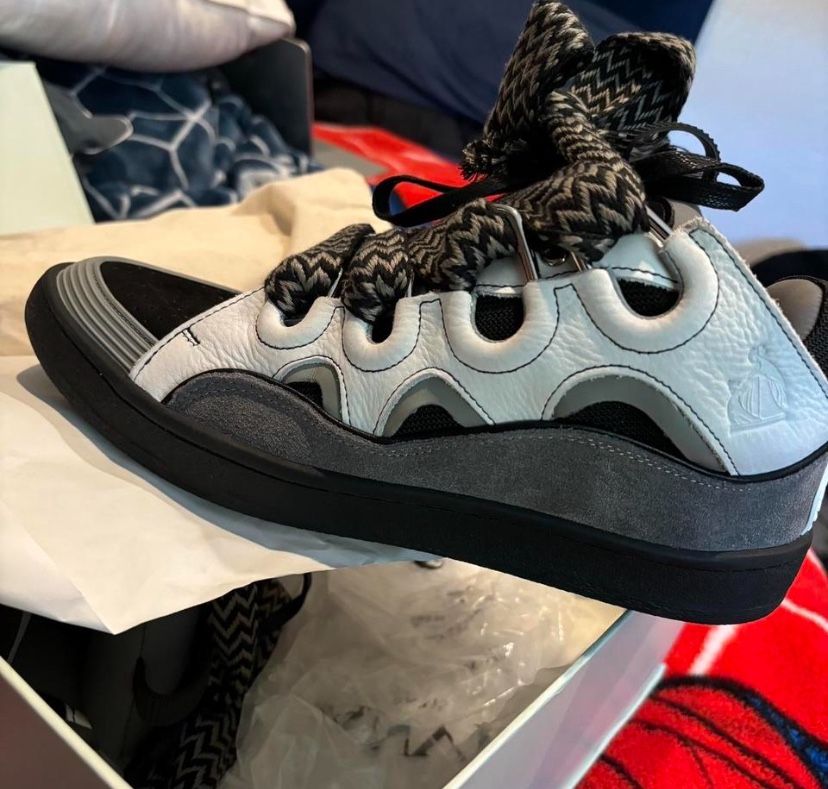 【FLASH SALE】LANVIN Black White and Gray review Truman