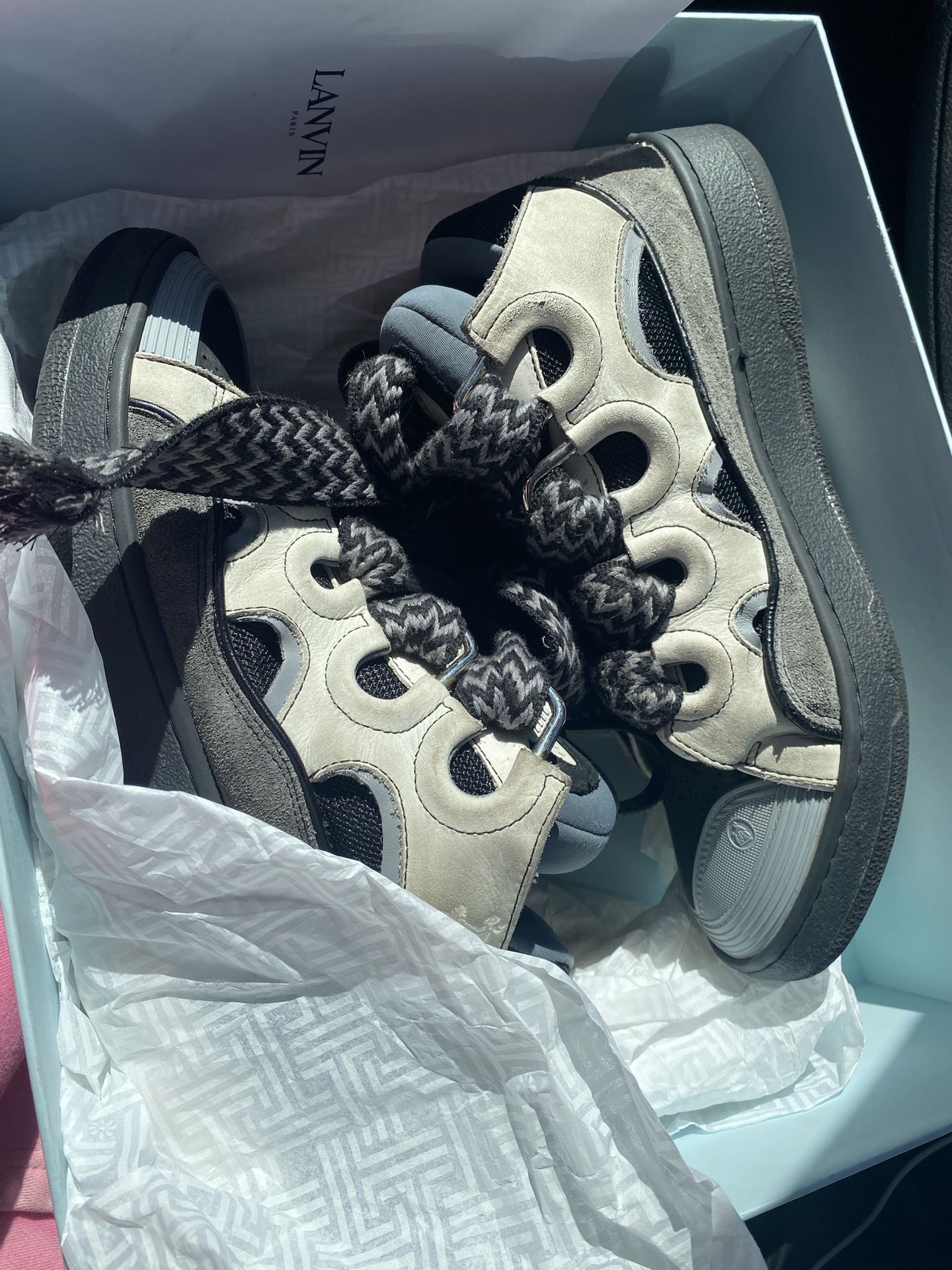 【FLASH SALE】LANVIN Black White and Gray review Upton