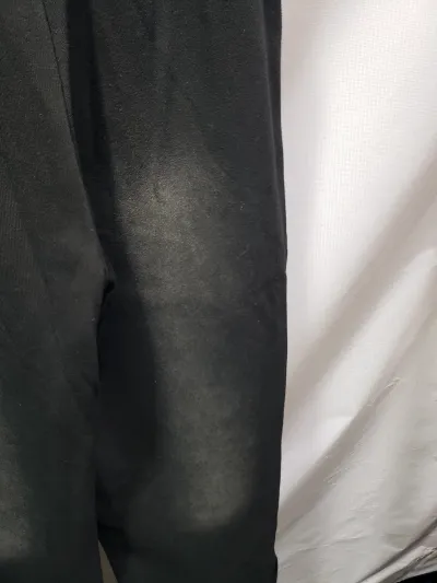 Hellstar Sport Logo Gel Black T-Shirt White + Hellstar Studios Records sweatpants Black review Obosneaker 04