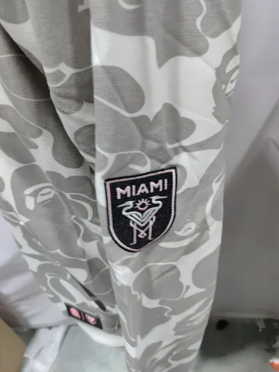 BAPE x Inter Miami CF Camo Pullover Hoodie White + Purple Brand Fashion Men Jeans YZ072413 review Obosneaker 03