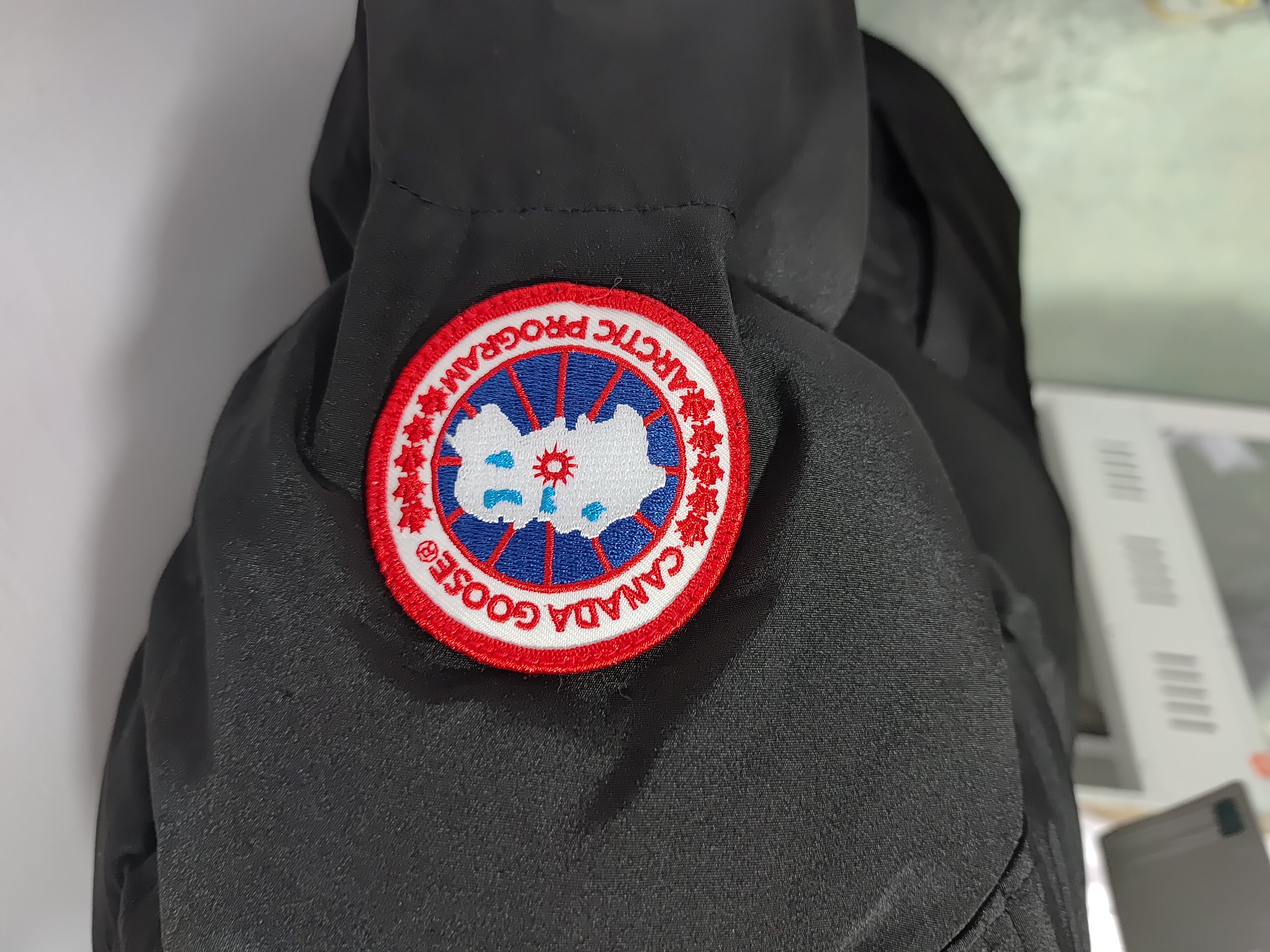 Canada Goose 17 Red Label Model Down Jacket Black review Obosneaker 02