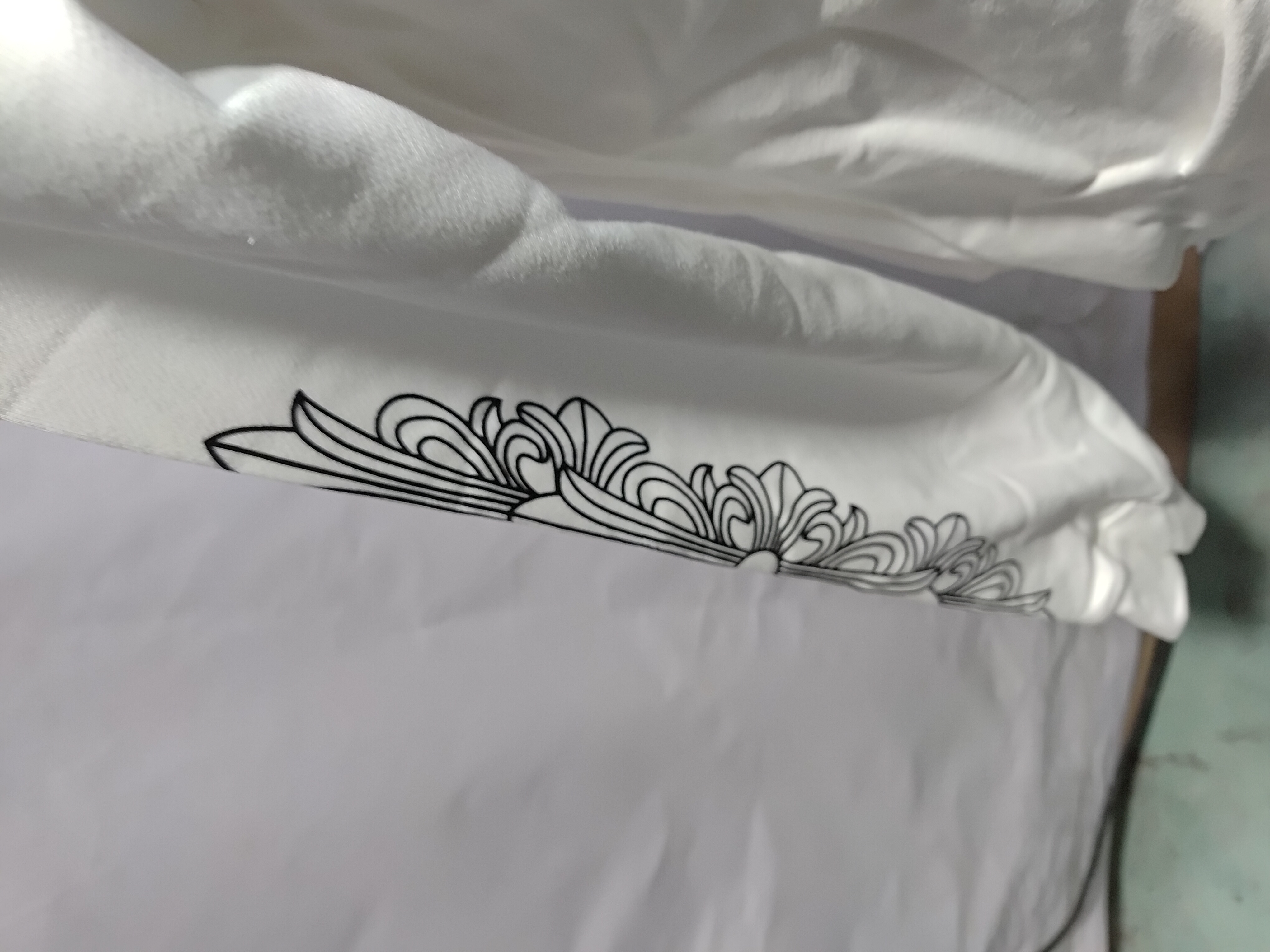  CHROME HEARTS Hoodie Black/White K5001 review Obosneaker 02