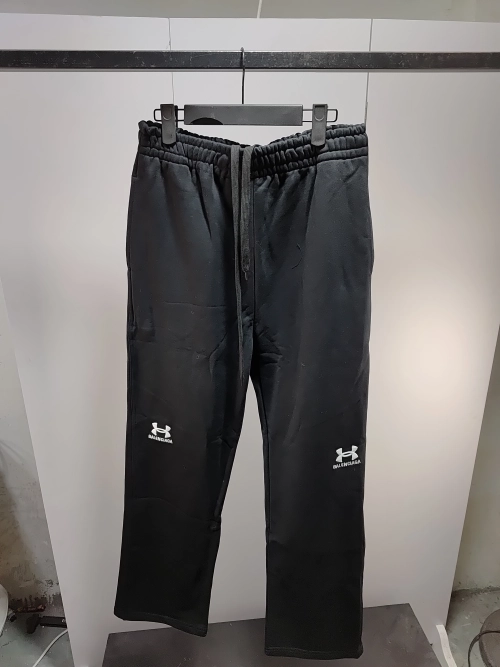 Chrome Hearts Hoodie K5019 + Balenciaga 24S Logo Embroidered Under Armour Trousers review 