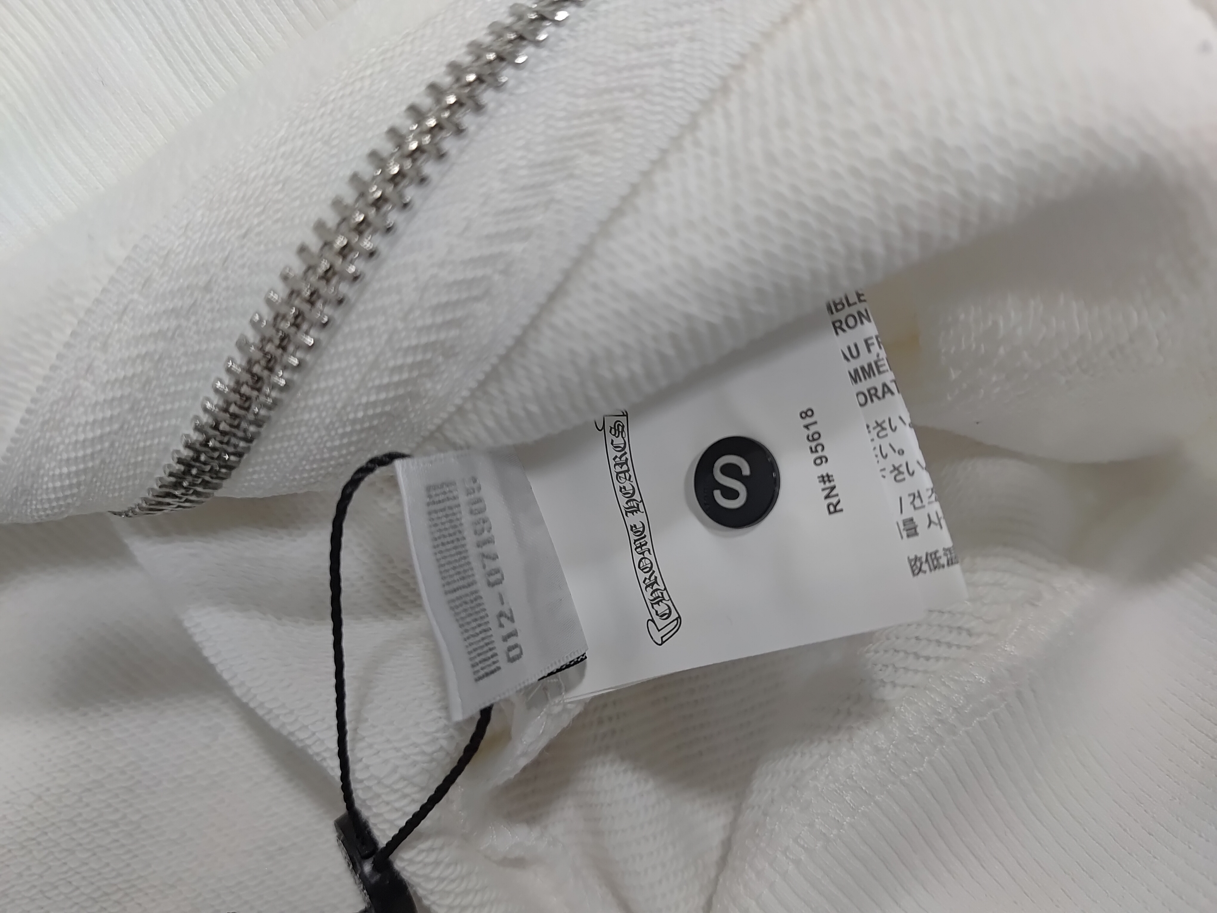  CHROME HEARTS Hoodie Black/White K5001 review Obosneaker 01