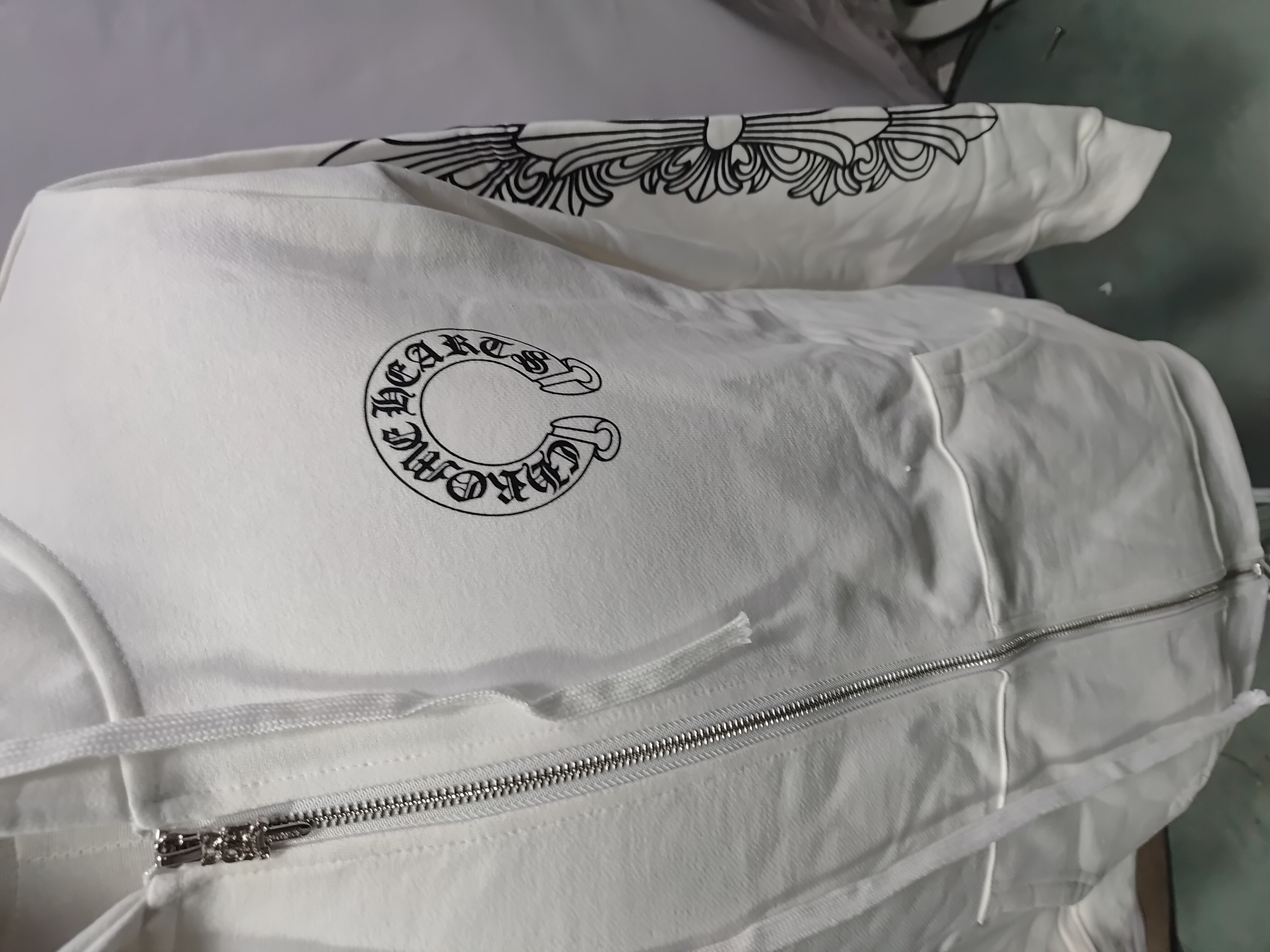 CHROME HEARTS Hoodie Black/White K5001 review Obosneaker 02