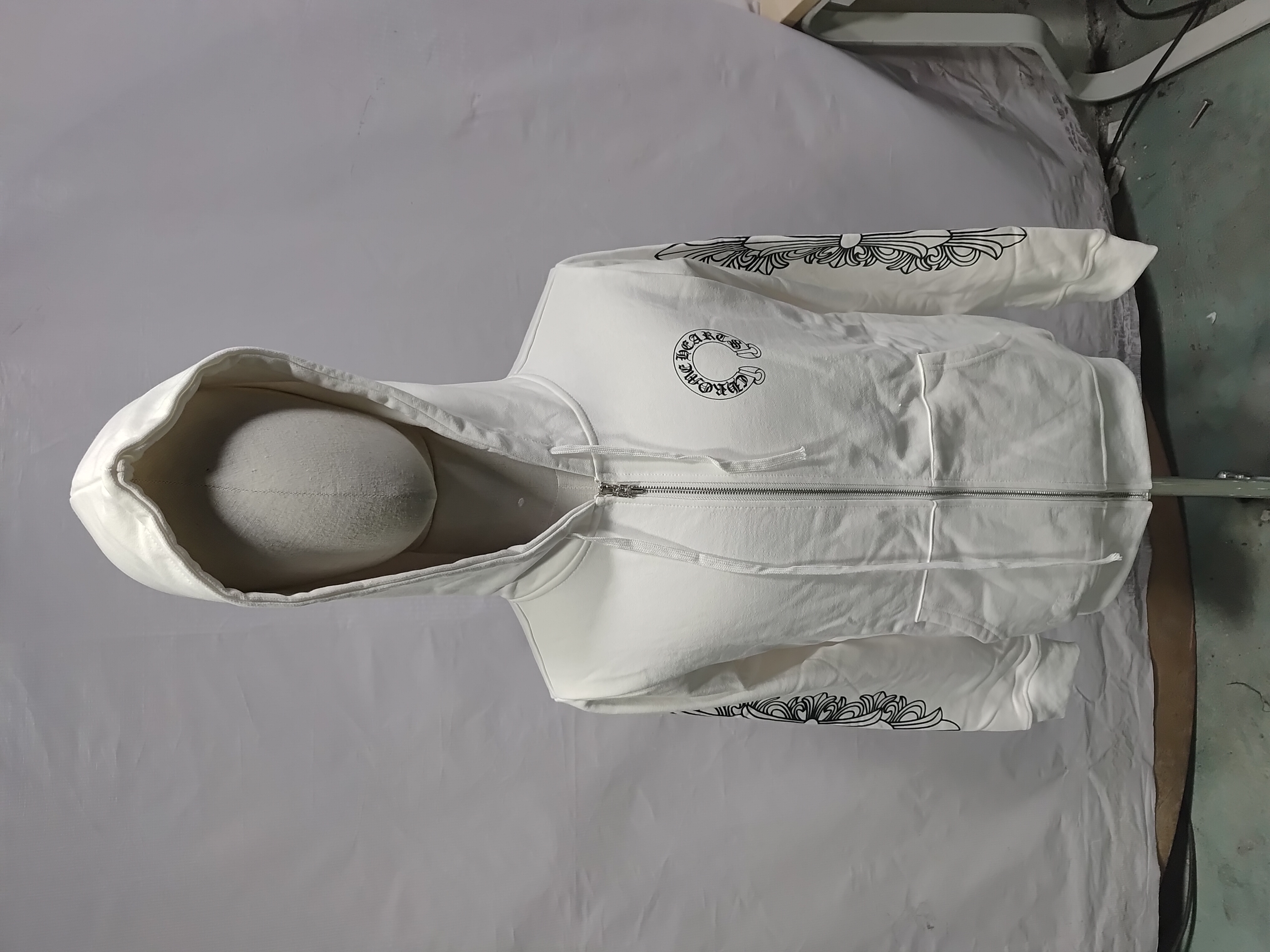  CHROME HEARTS Hoodie Black/White K5001 review Obosneaker 00