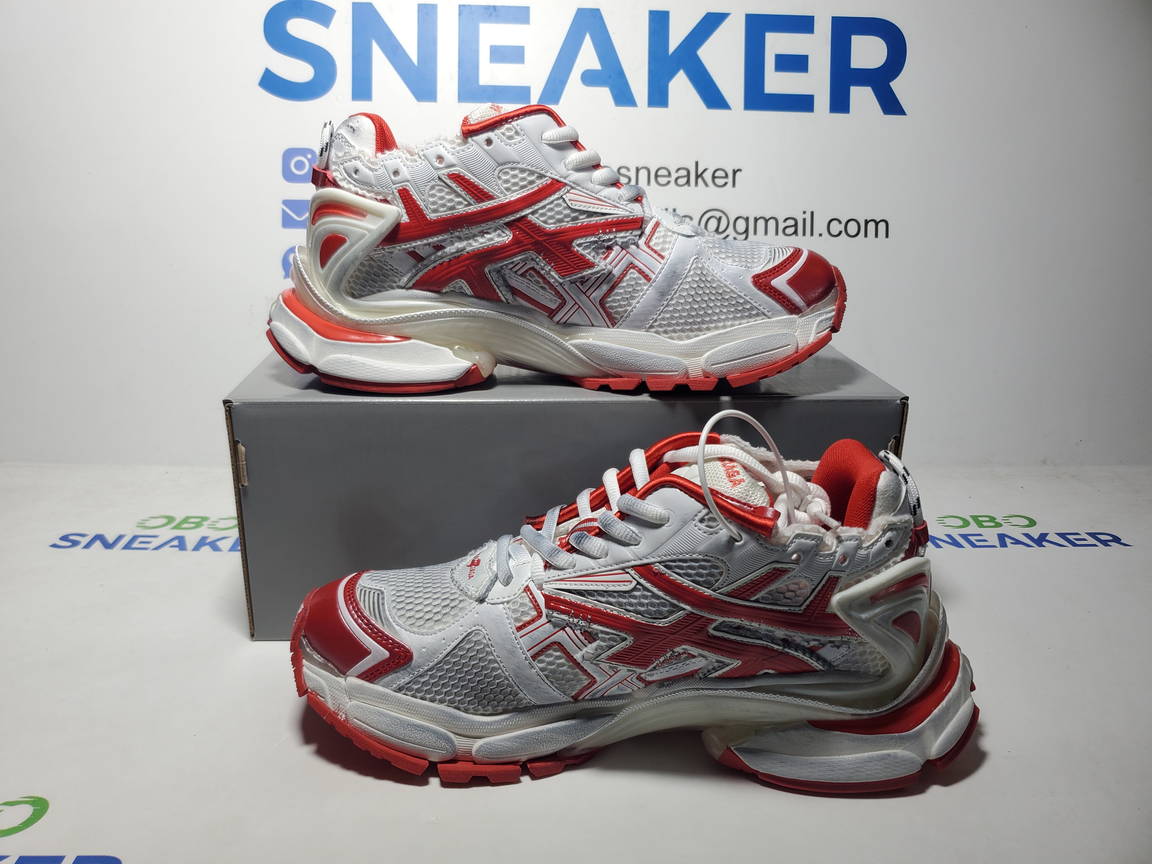 Balenciaga Runner Blue White Red 677402 W3RB2 9060 review Obosneaker 00
