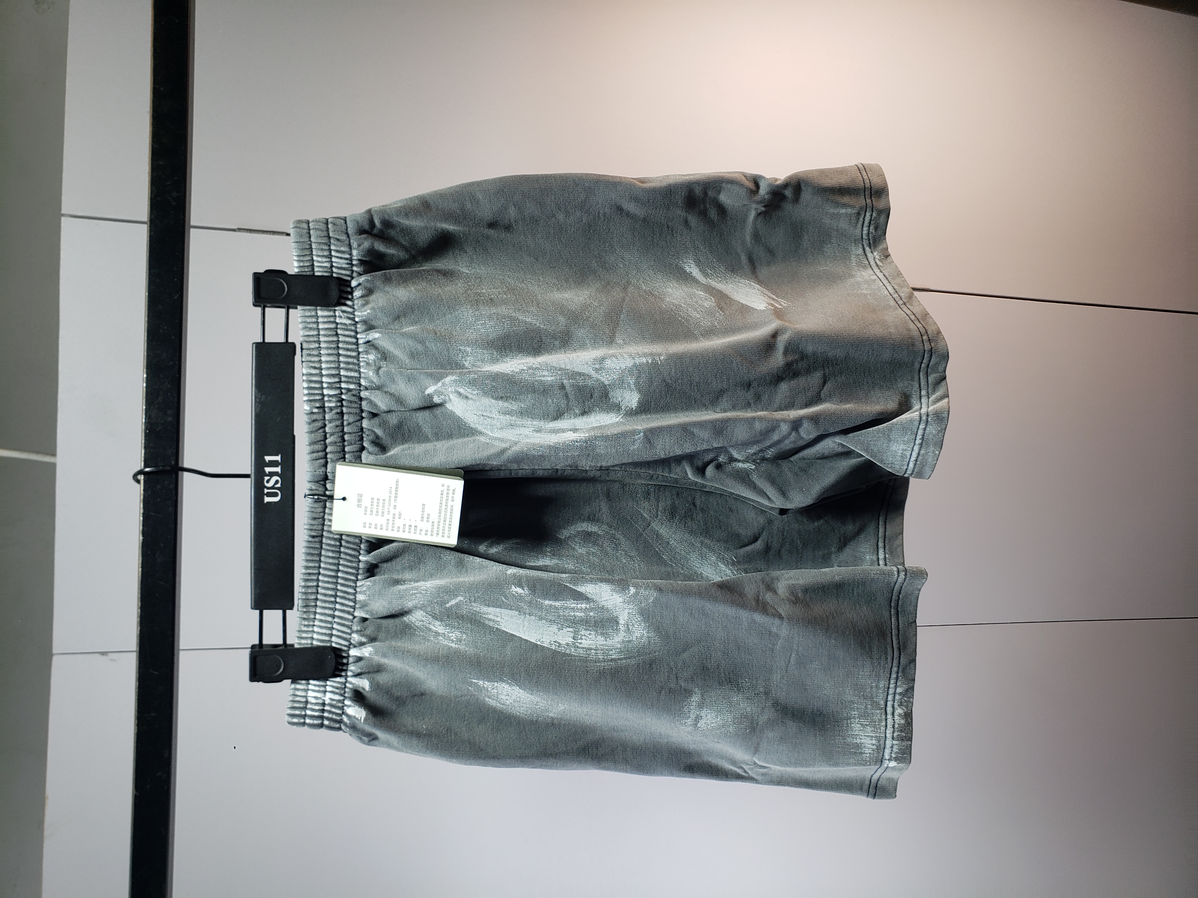 Balenciaga 24ss Embroidered Cola Shorts Grey review Obosneaker 01