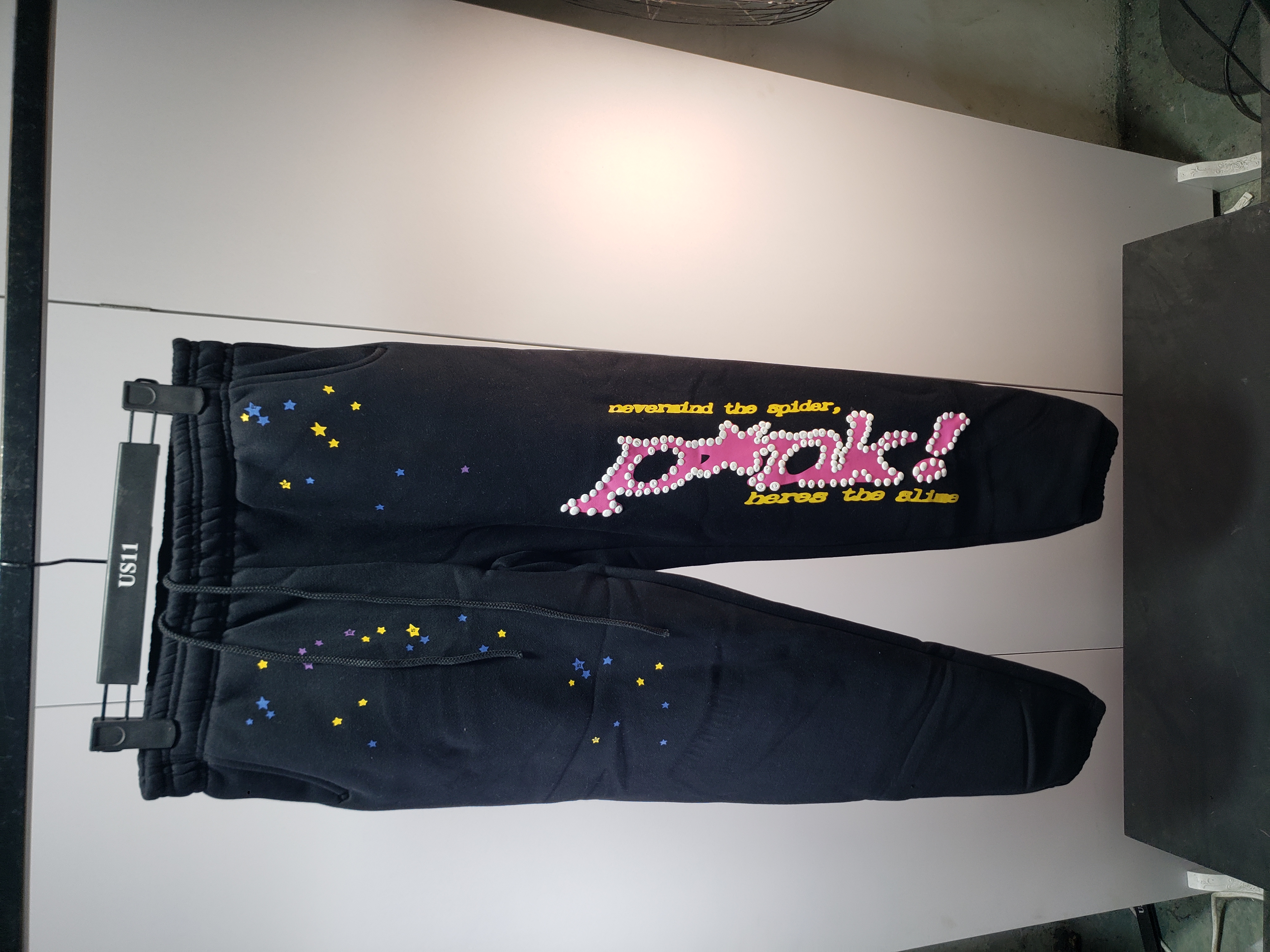 Sp5der Young Thug Punk Sweatpant Black/Pink review Obosneaker 00