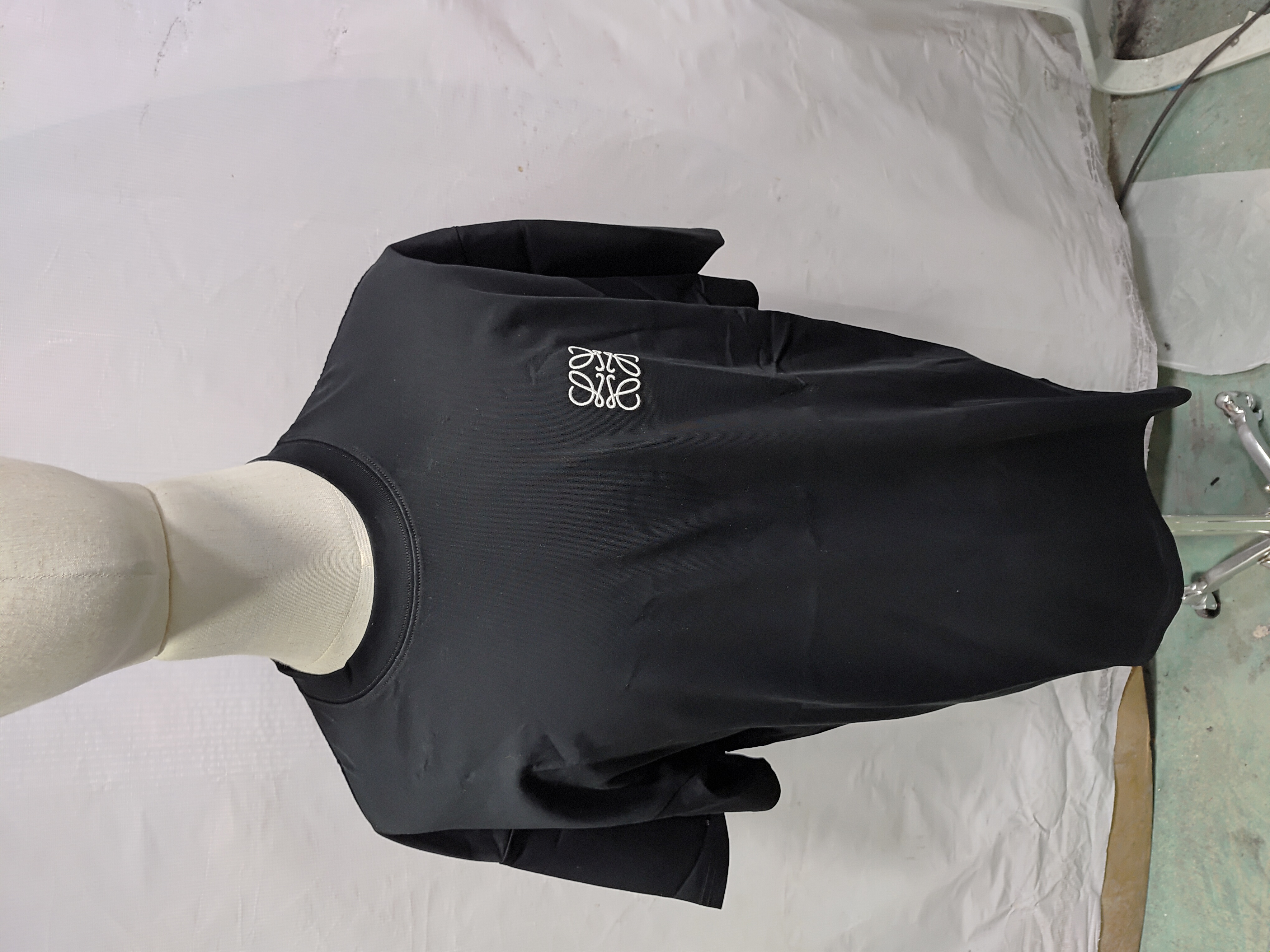 Loewe classic embroidered logo short sleeve black review Obosneaker 00