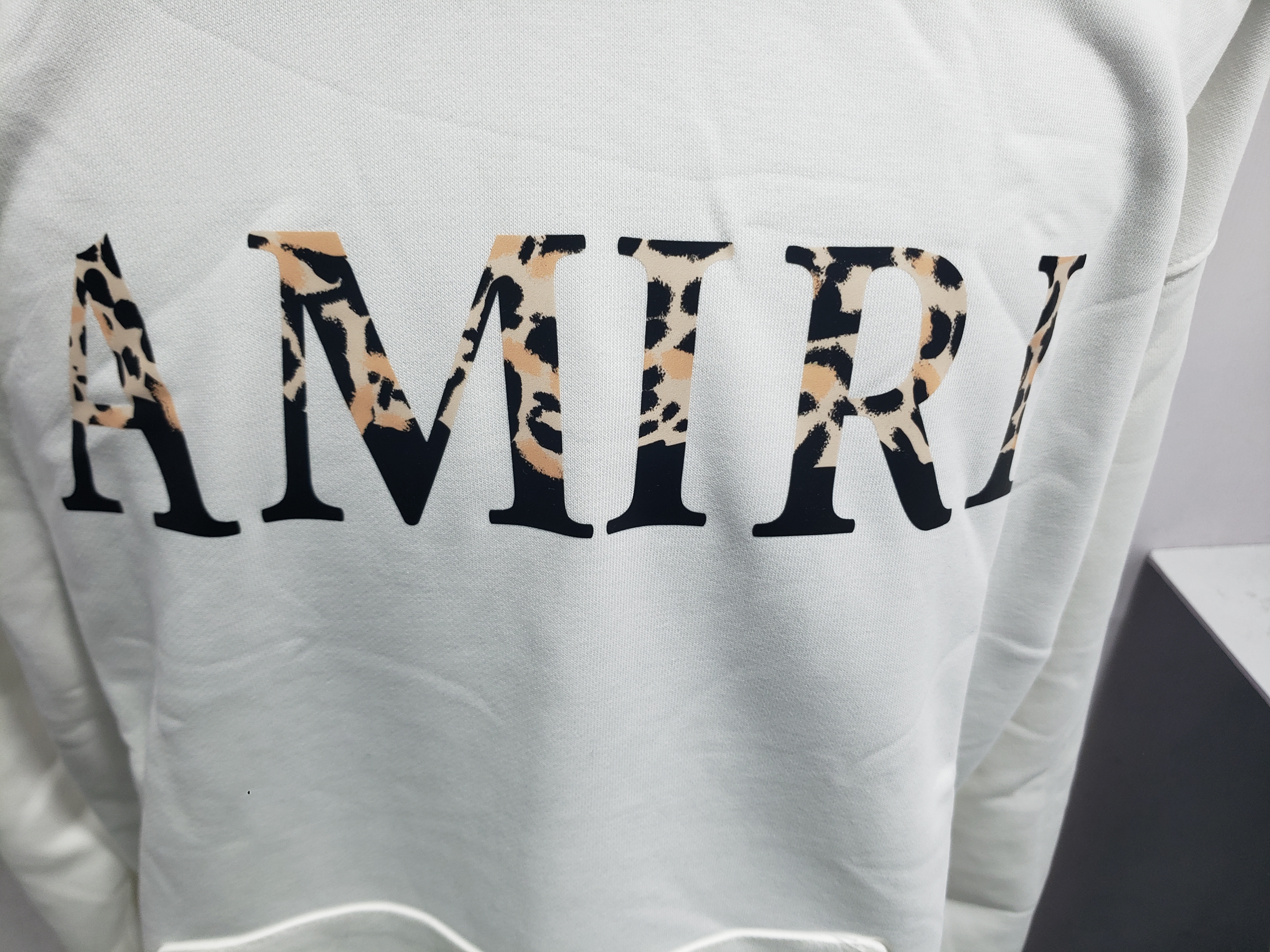 AMIRI Leopard Print Logo Hoodie #9202 Black/White review Obosneaker 02